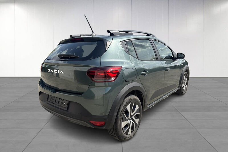 Dacia Sandero Stepway Expression TCe 90 Camera, PDC — photo 4