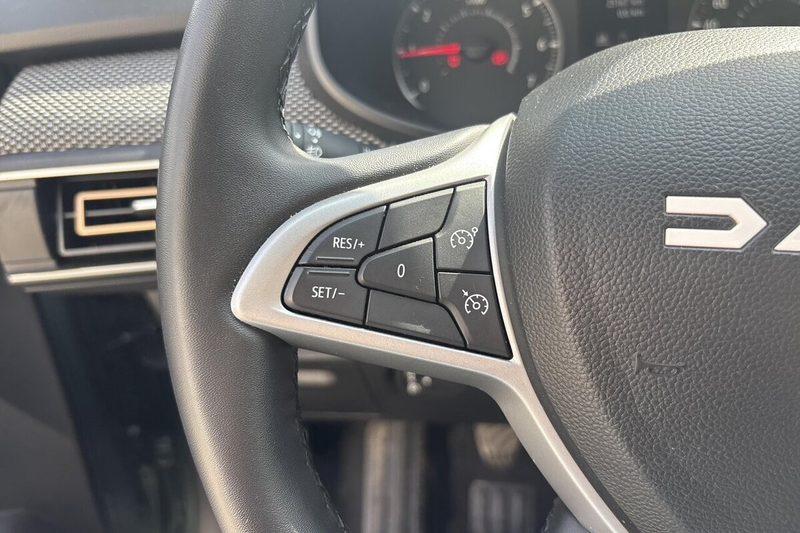 Dacia Sandero Stepway Expression TCe 90 Camera, PDC — photo 14
