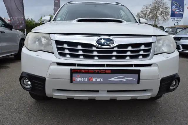 Subaru Forester view 8