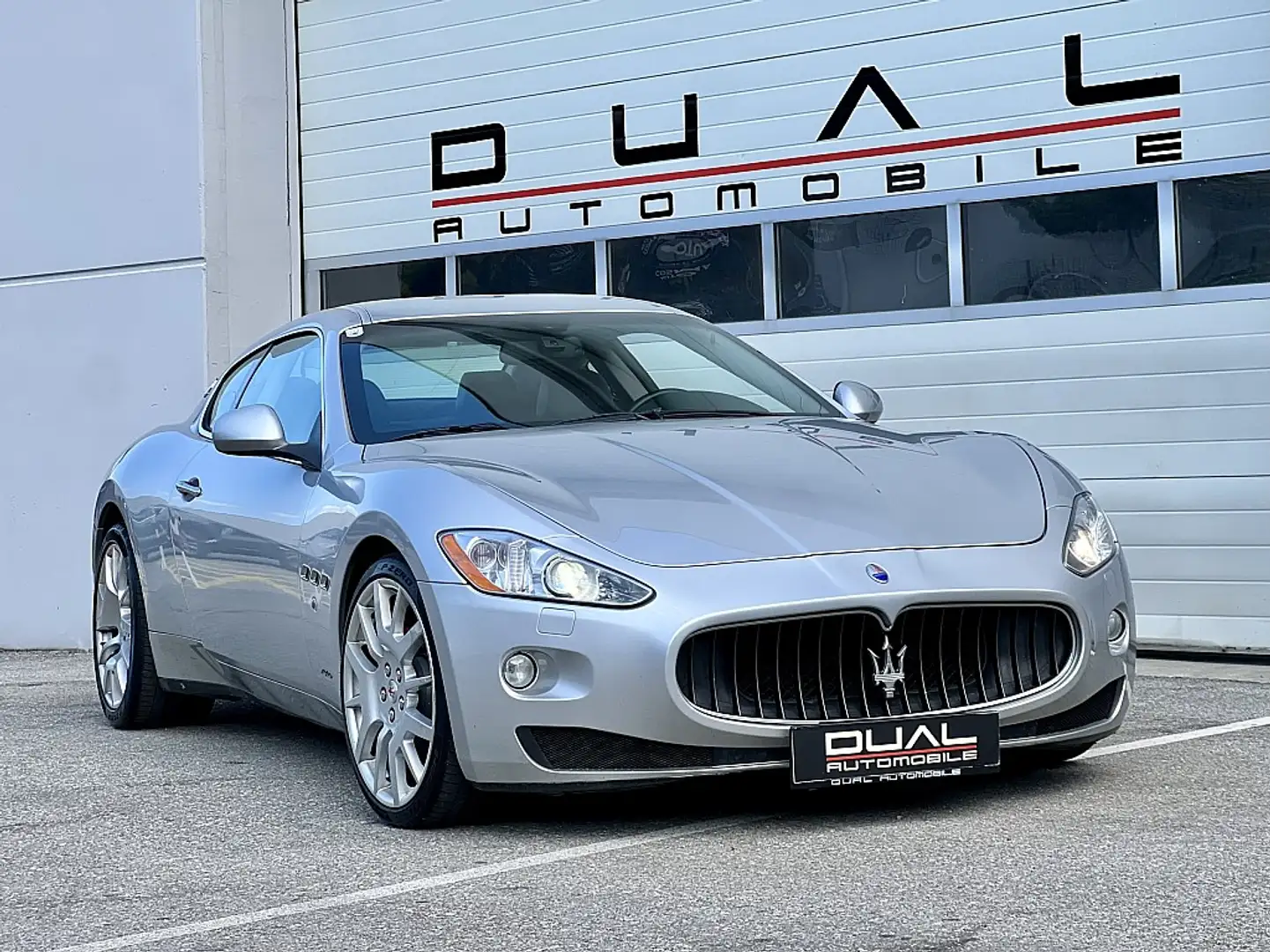 Maserati GranTurismo Gran Turismo 4,2 V8 Grau - 2