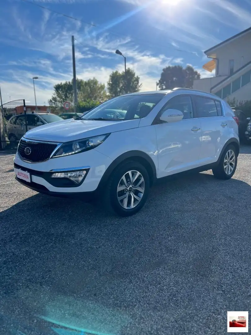 Kia Sportage 1.6 ECO GPL+ 2WD Class Bianco - 2