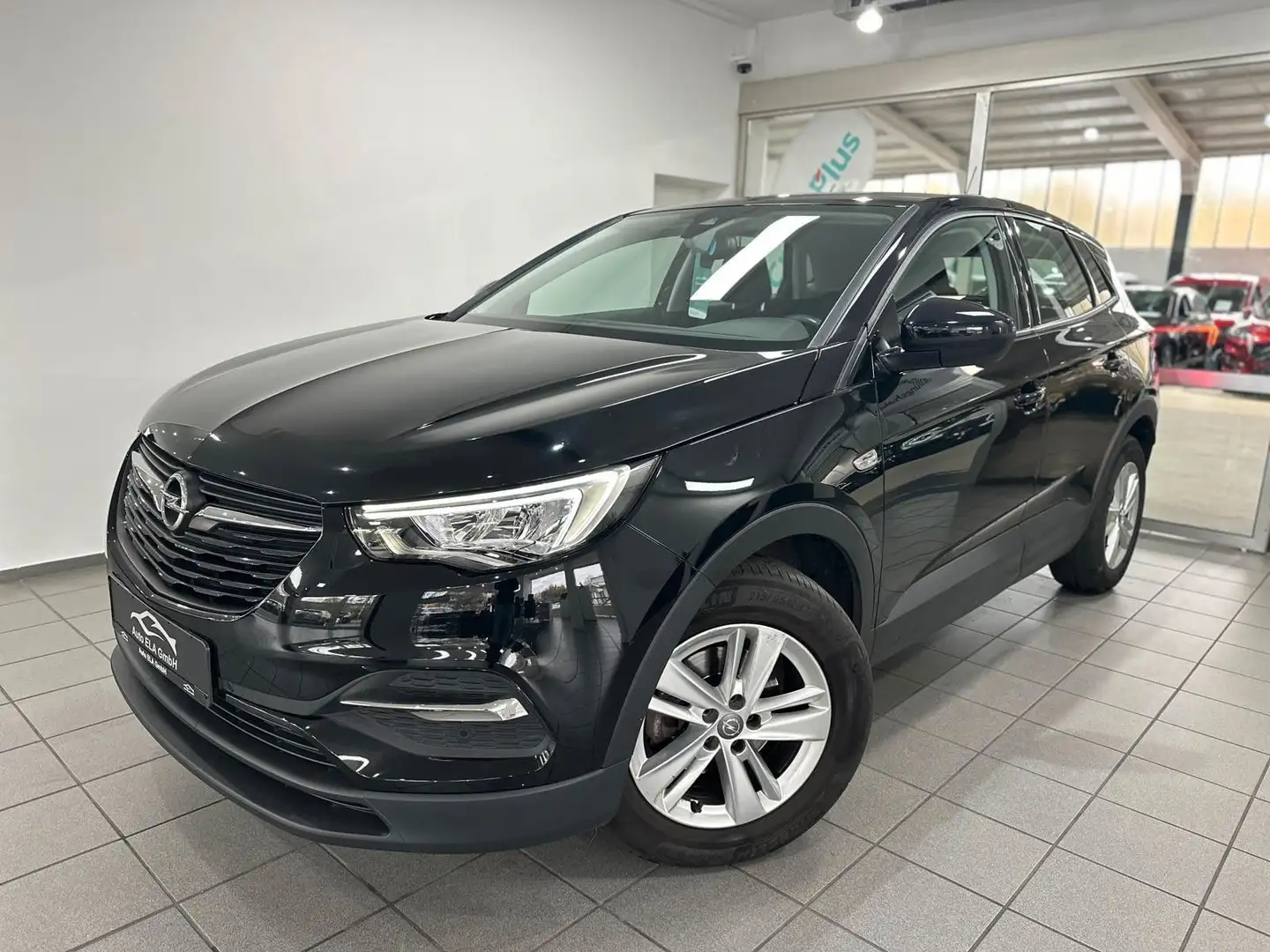 Opel Grandland X 1.2 Navi|Carplay|LED|Garatnie Schwarz - 2