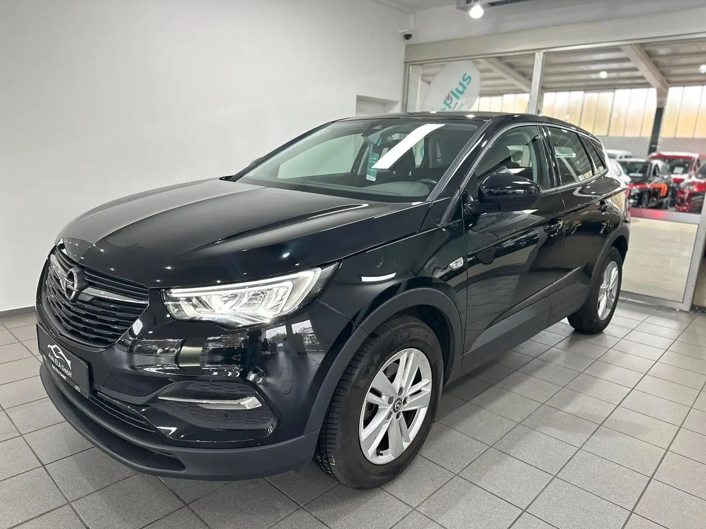 Opel Grandland X 1.2 Navi|Carplay|LED|Garatnie Schwarz - 1