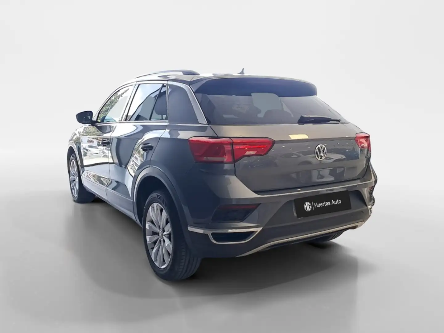 Volkswagen T-Roc 1.6TDI Advance Gris - 2