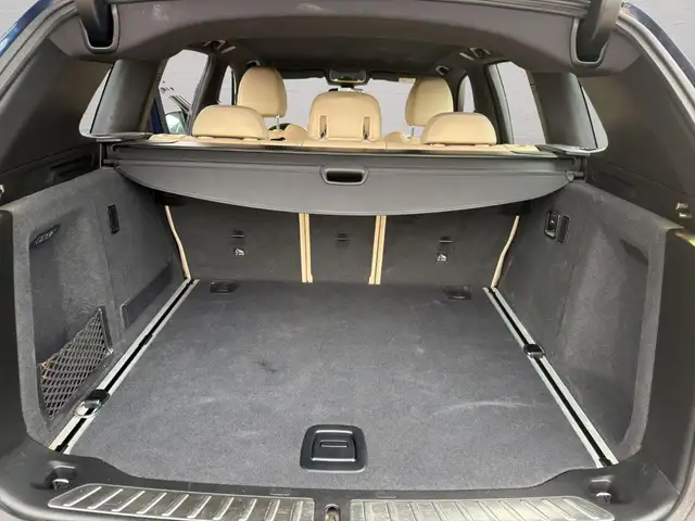 BMW X3 view 14