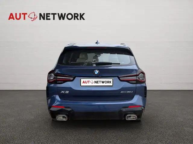 BMW X3 view 6