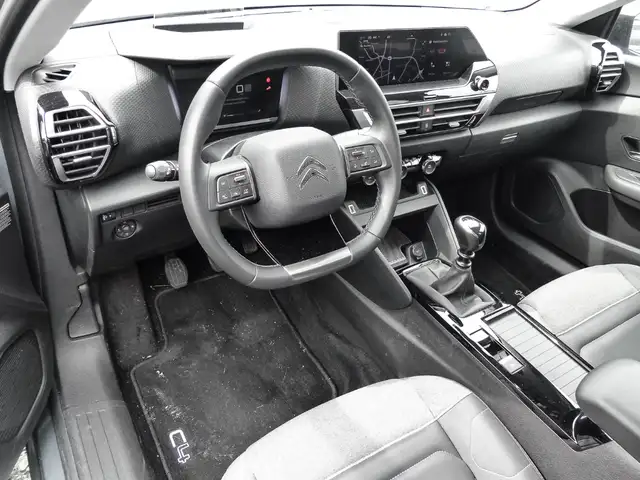 Citroen C4 view 5