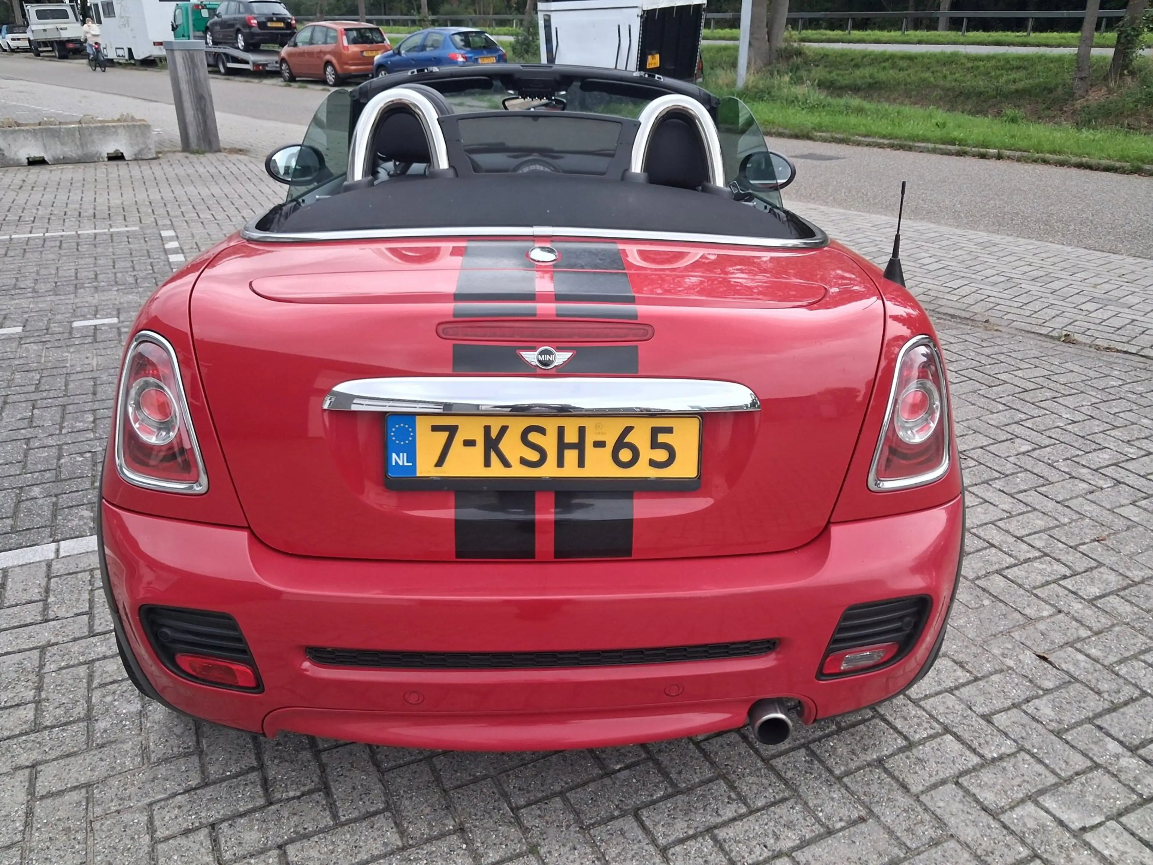 MINI John Cooper Works Cabrio 1.6 Chili — photo 12