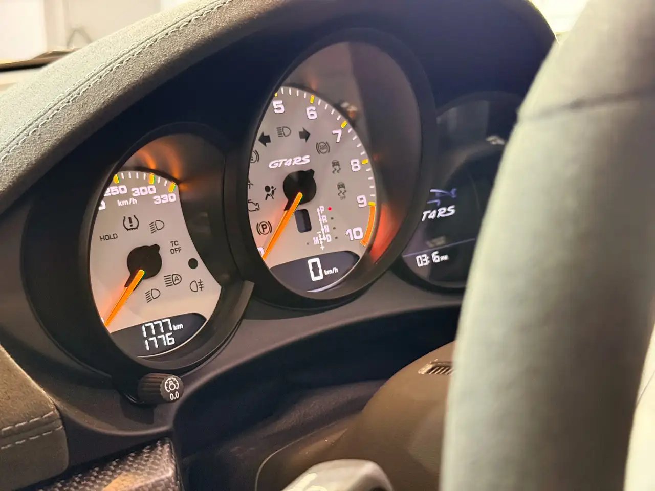 Porsche 718 Cayman снимка Porsche 718 Cayman