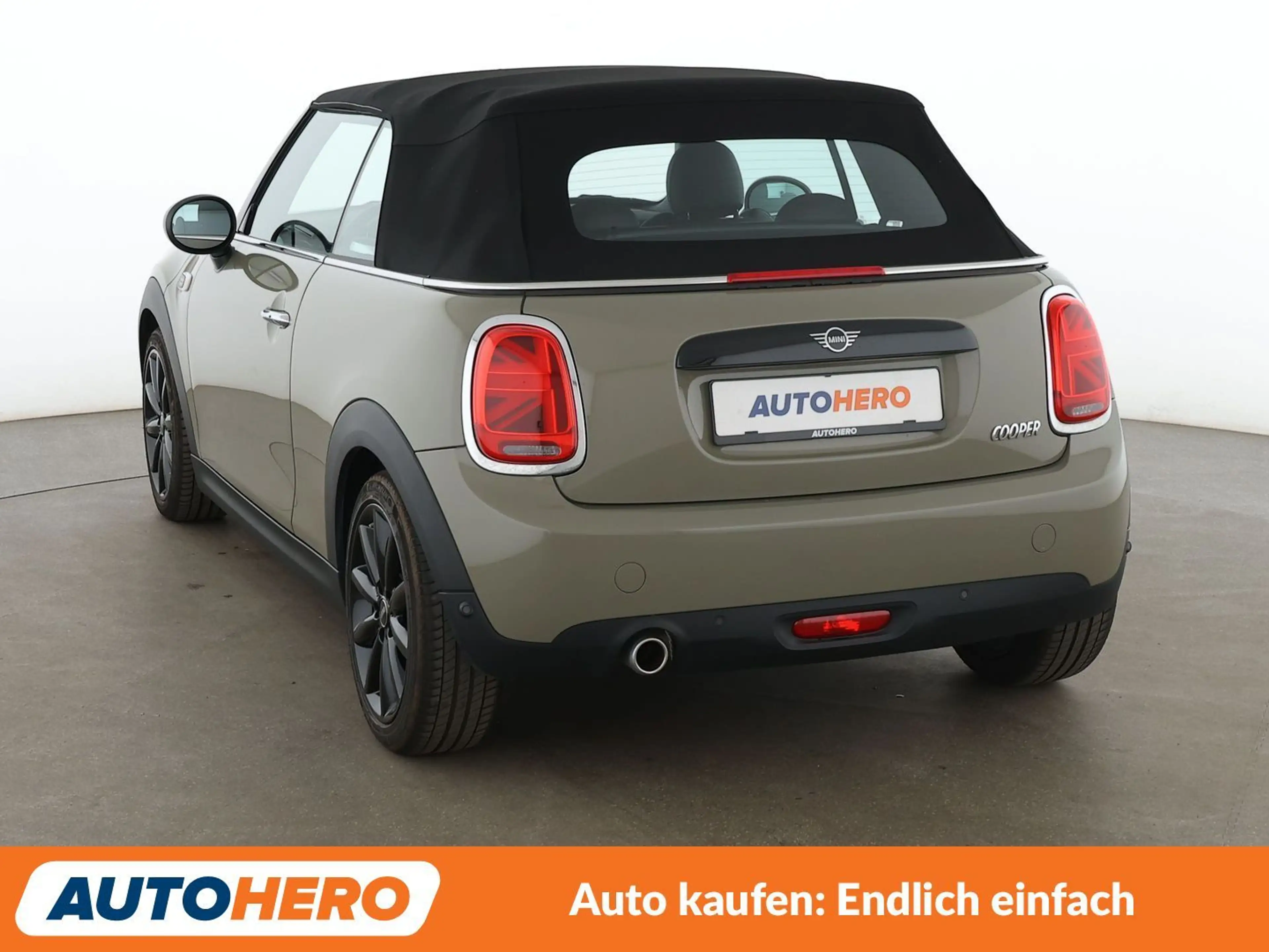 MINI Cooper Cabrio Cooper Aut.*NAVI*LED*PDC*TEMPO*SHZ*ALU*KLIMA* — photo 4