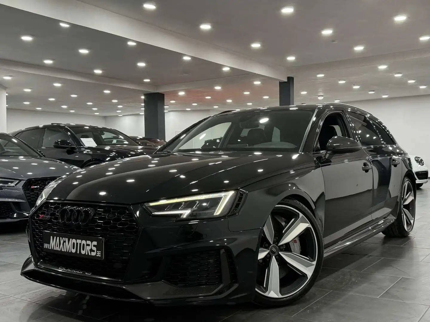 Audi RS4 Avant 2.9 V6 TFSI Dynamic Carbon Ceramic Matrix Noir - 1