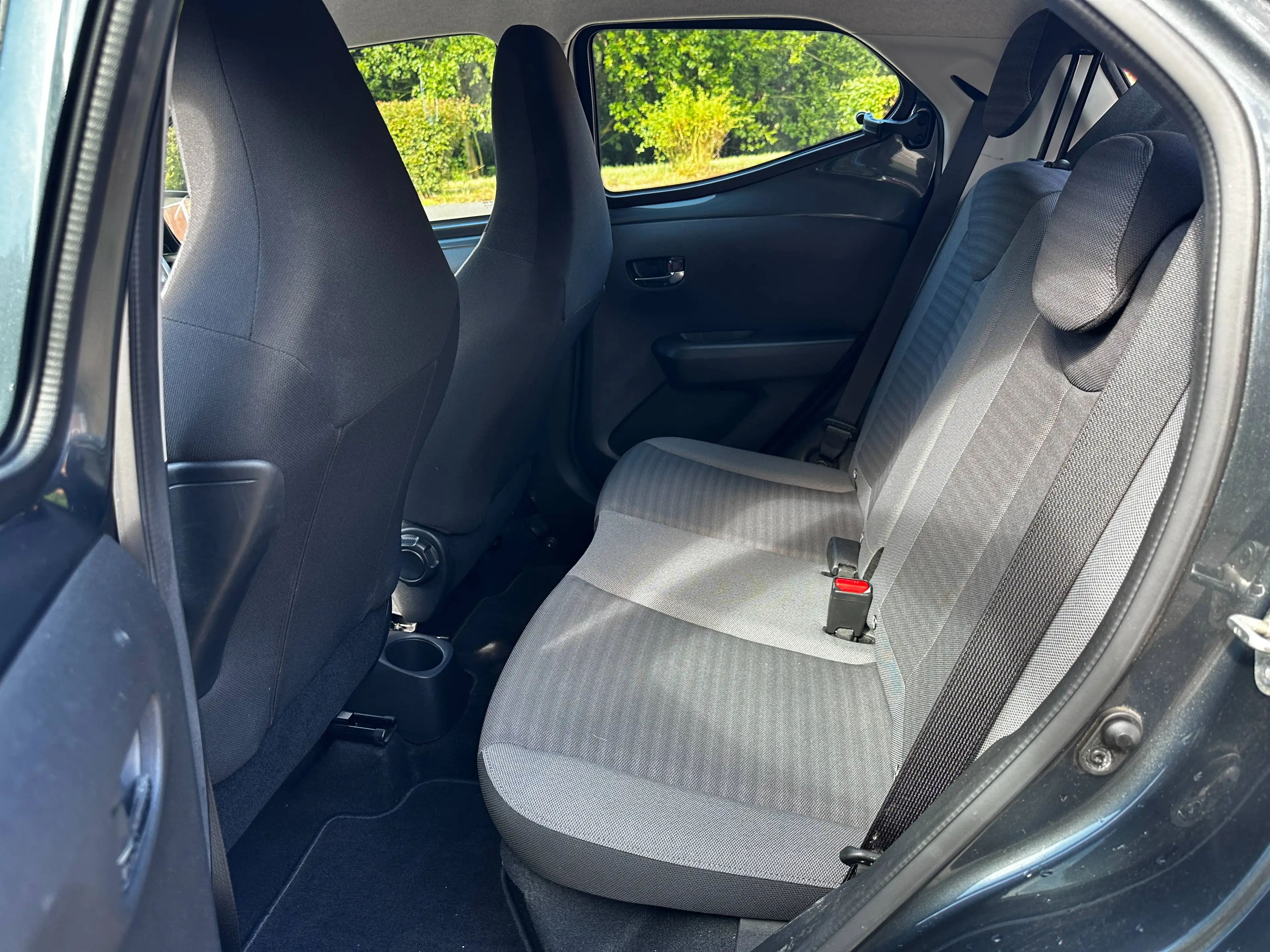 Toyota Aygo Aygo 1.0i CARPLAY / AIRCO / CAMERA — photo 11