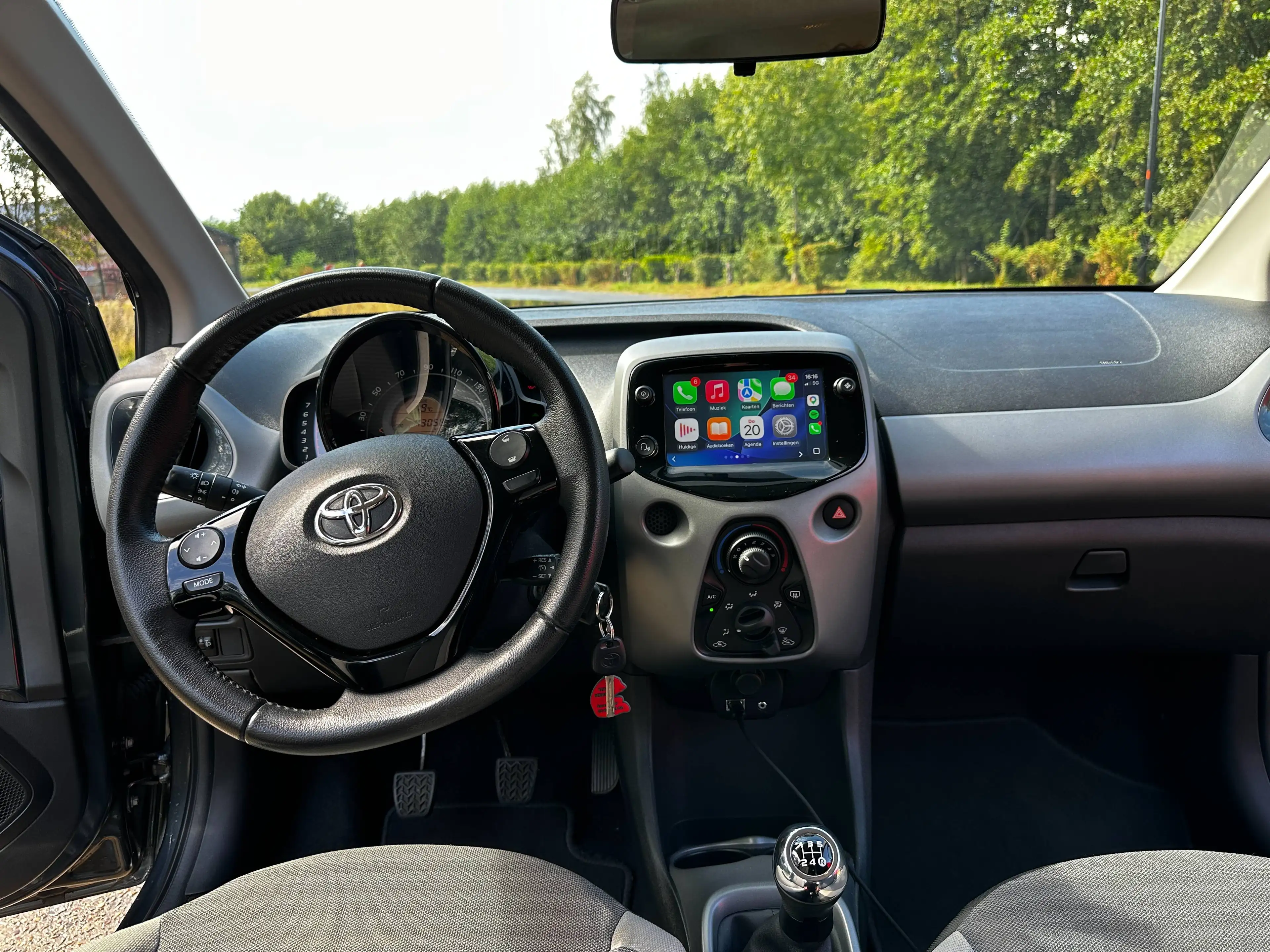 Toyota Aygo Aygo 1.0i CARPLAY / AIRCO / CAMERA — photo 7