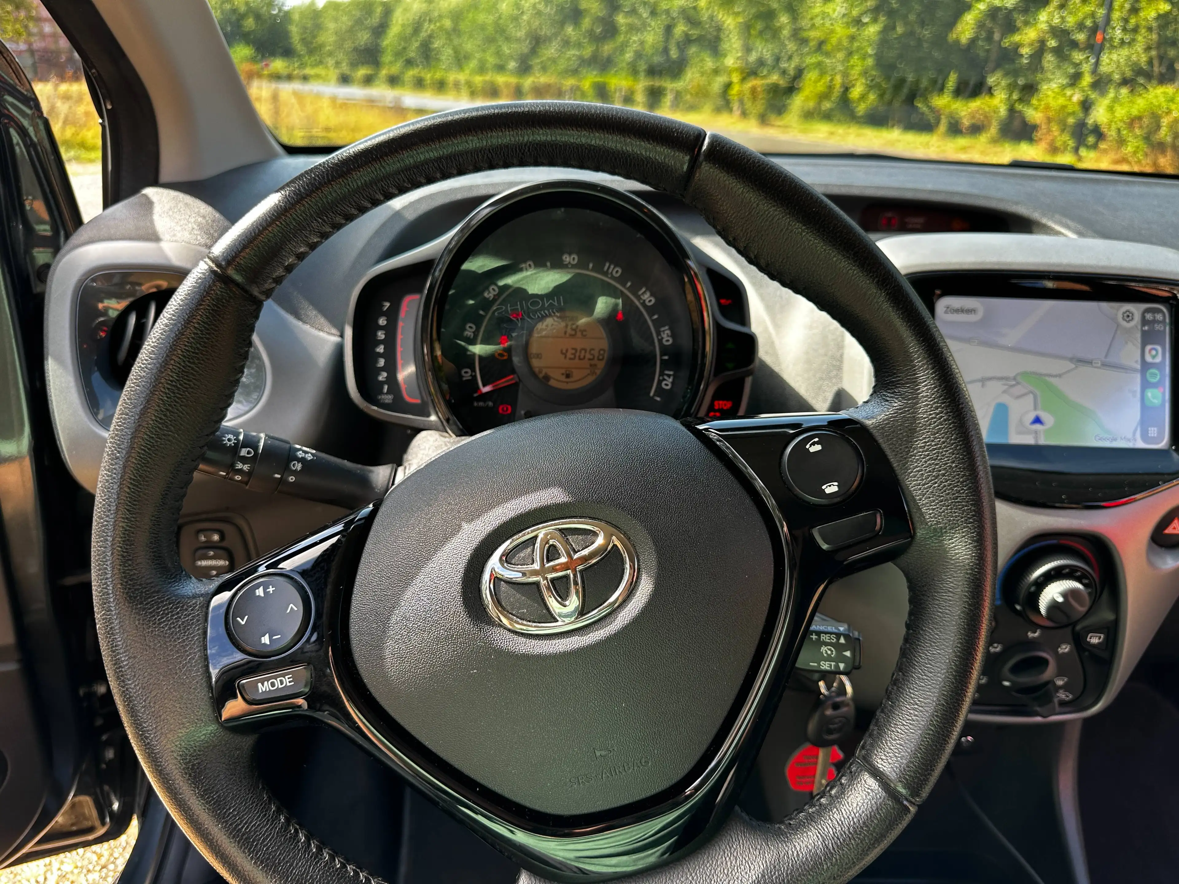 Toyota Aygo Aygo 1.0i CARPLAY / AIRCO / CAMERA — photo 15