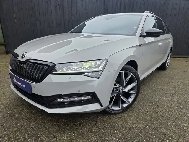 Skoda Superb Combi 1.4 TSI iV Sportline Business