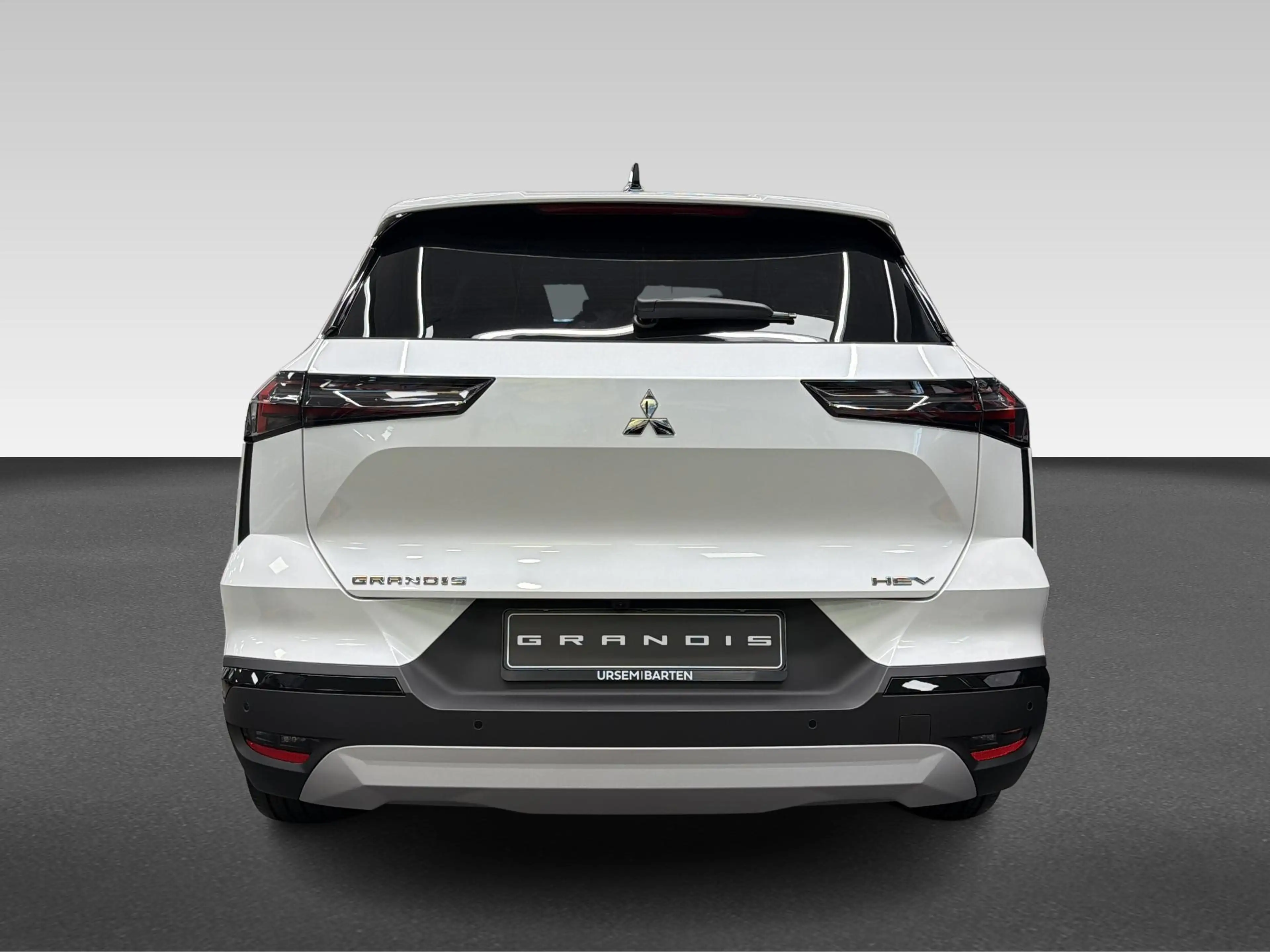 Mitsubishi Grandis 1.8 HEV First Edition Nu met € 2.500,- Introductie — photo 8