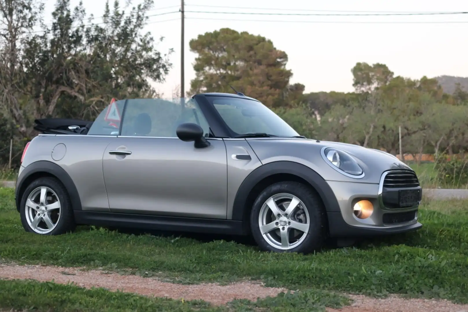 MINI One Cabrio Szary - 1