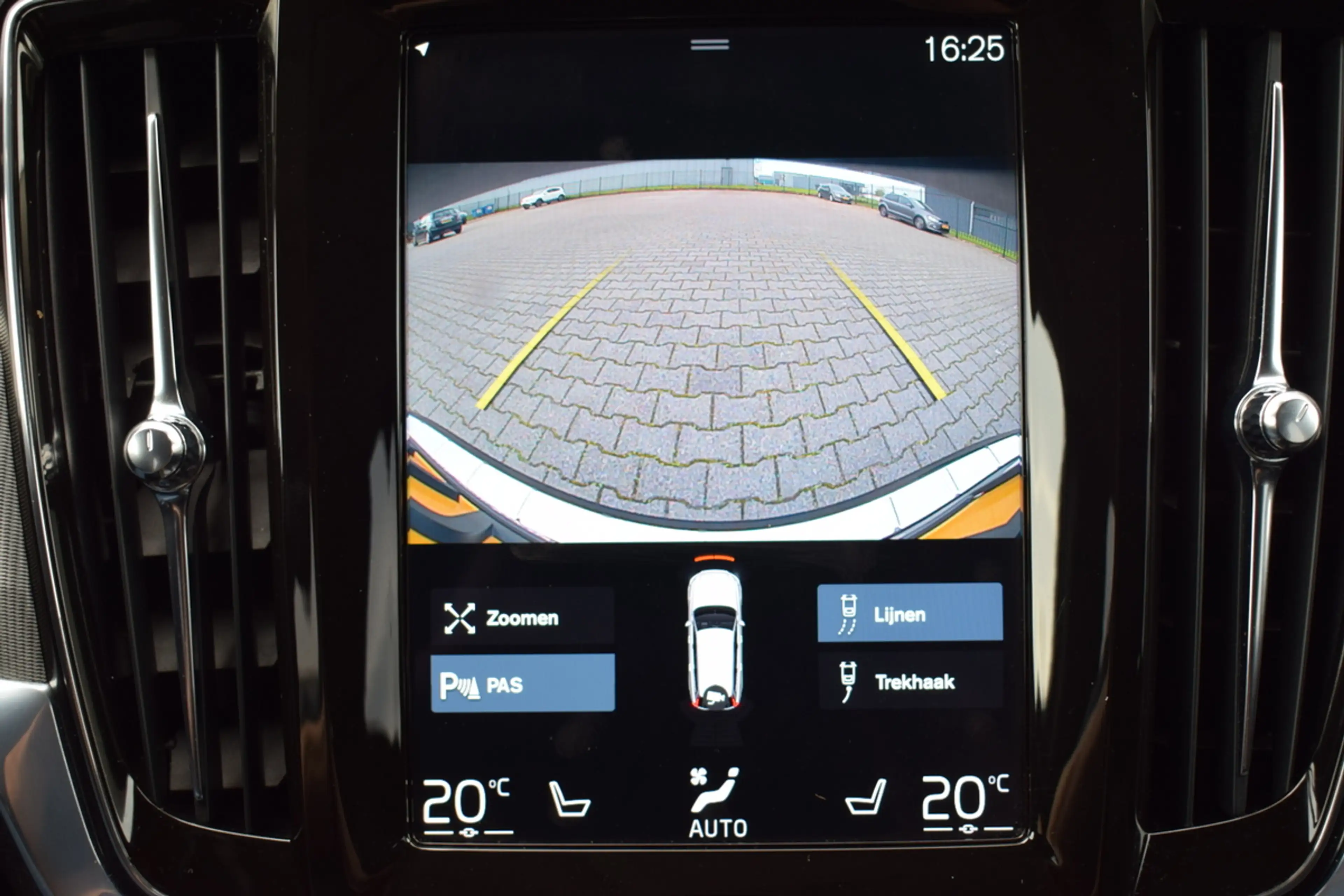 Volvo V90 2.0 T8 392pk AWD Inscription LED | Zwart Leder | C — photo 15