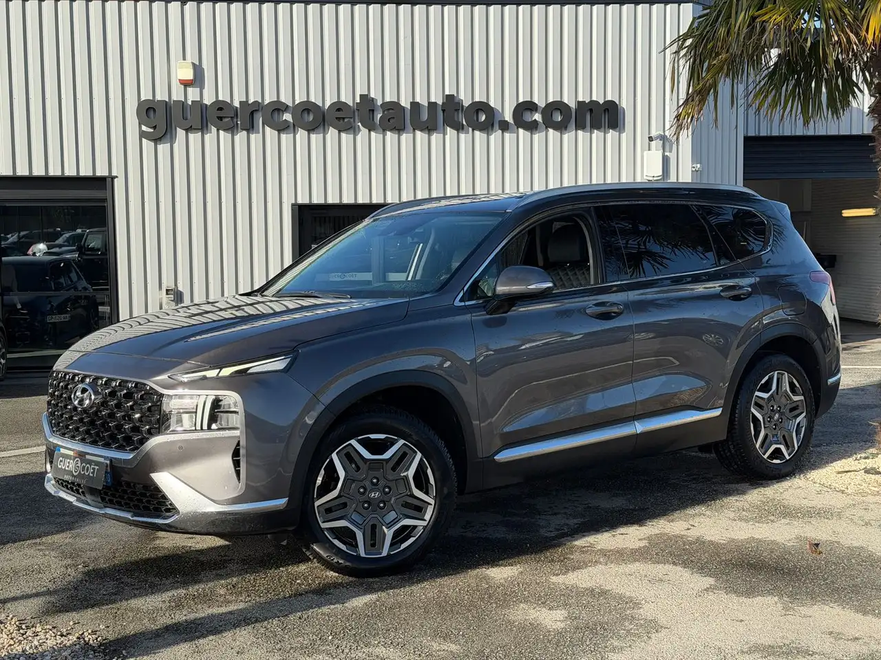 Hyundai SANTA FE