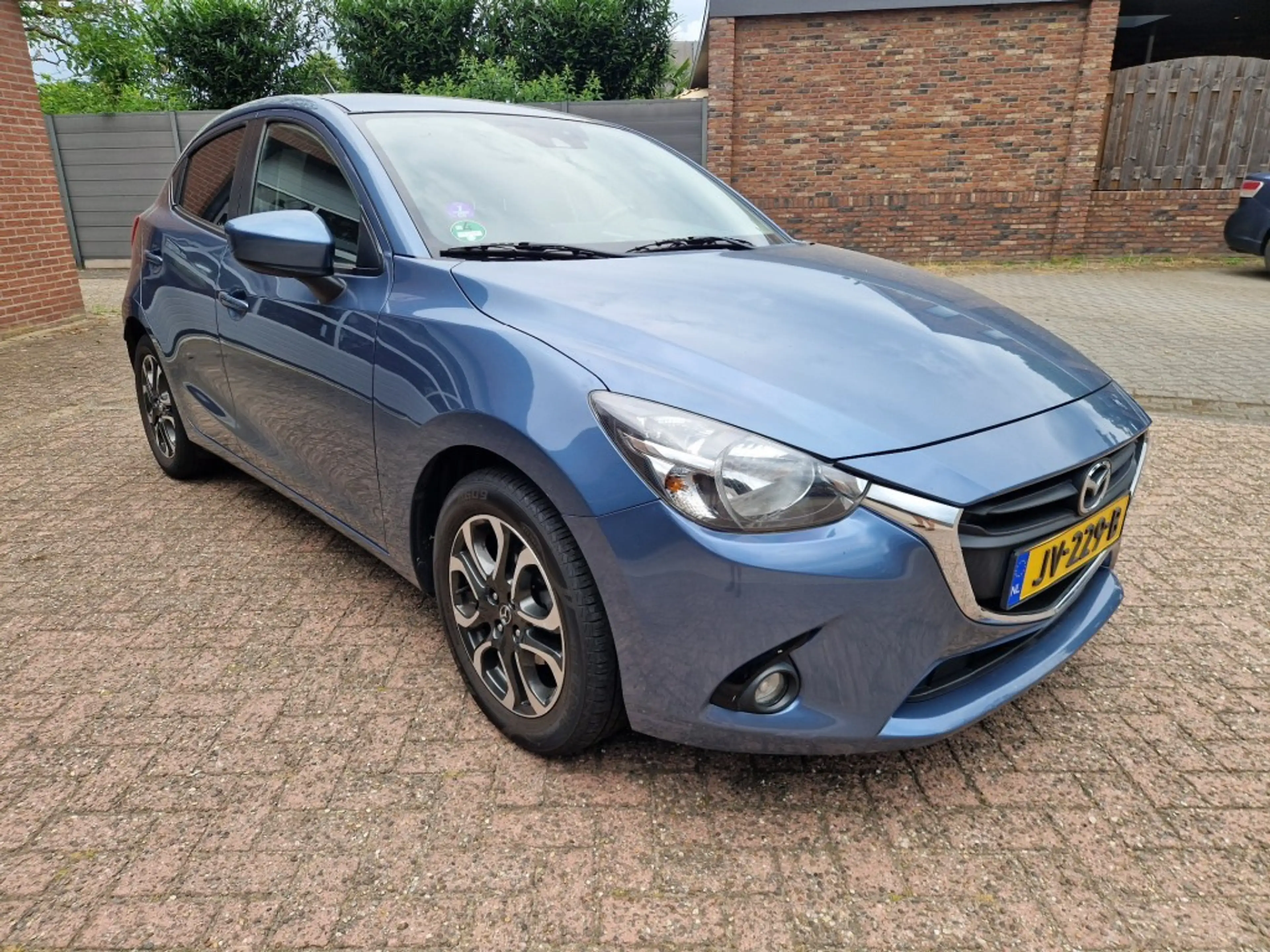 Mazda 2 1.5 Skyactiv-G GT-M 5-Drs Airco NL-auto Navi Deale — photo 2