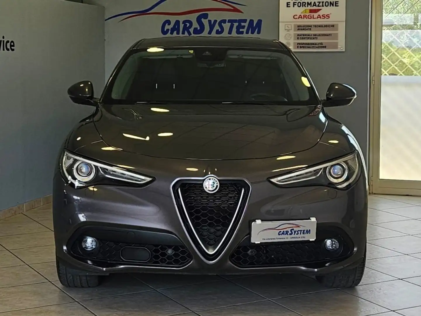 Alfa Romeo Stelvio Stelvio 2.2 t Super Q4 190cv auto my19 Gris - 2