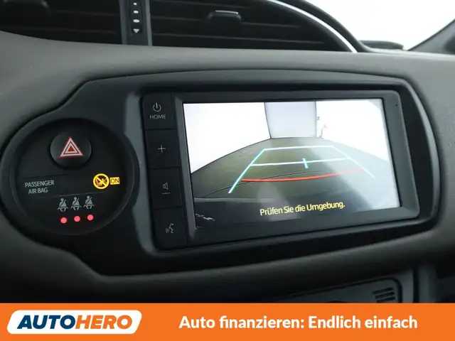 Toyota Yaris view 22