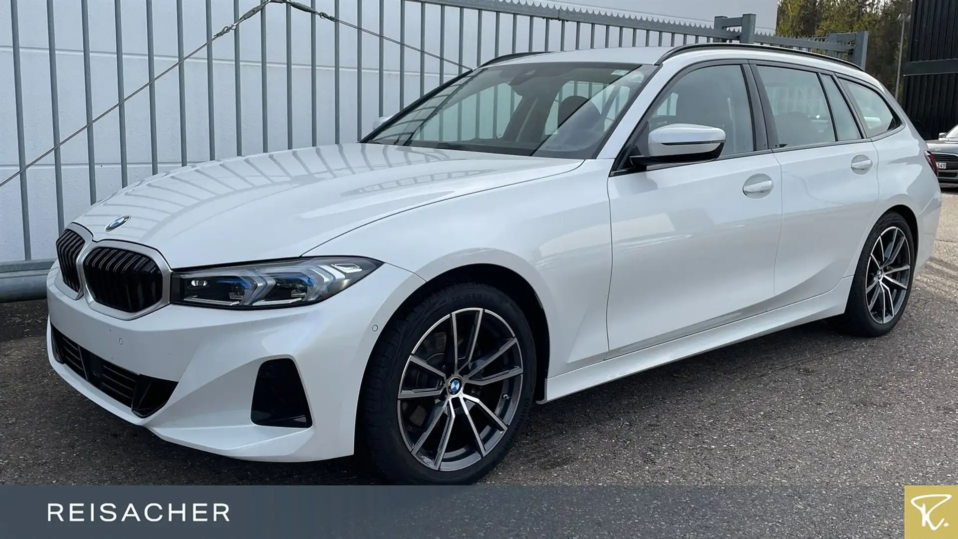 BMW 320 d Touring adLED HUD ACC DrAss RFK HiFi 18" Weiß - 1