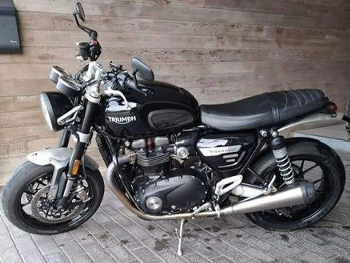 Triumph Speed Twin 1200 Negru - 1