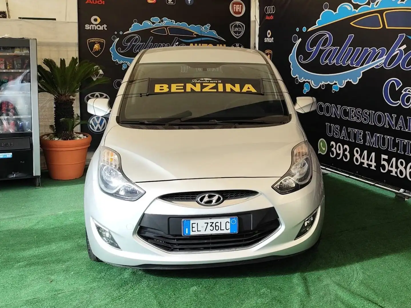 Hyundai iX20 ix20 1.4 Light Gris - 2