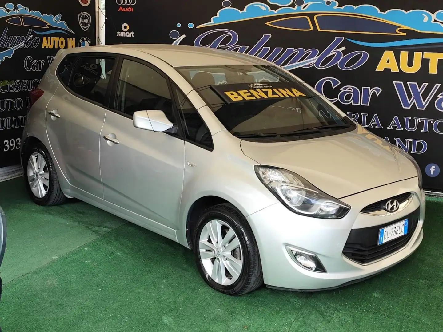 Hyundai iX20 ix20 1.4 Light Gris - 1