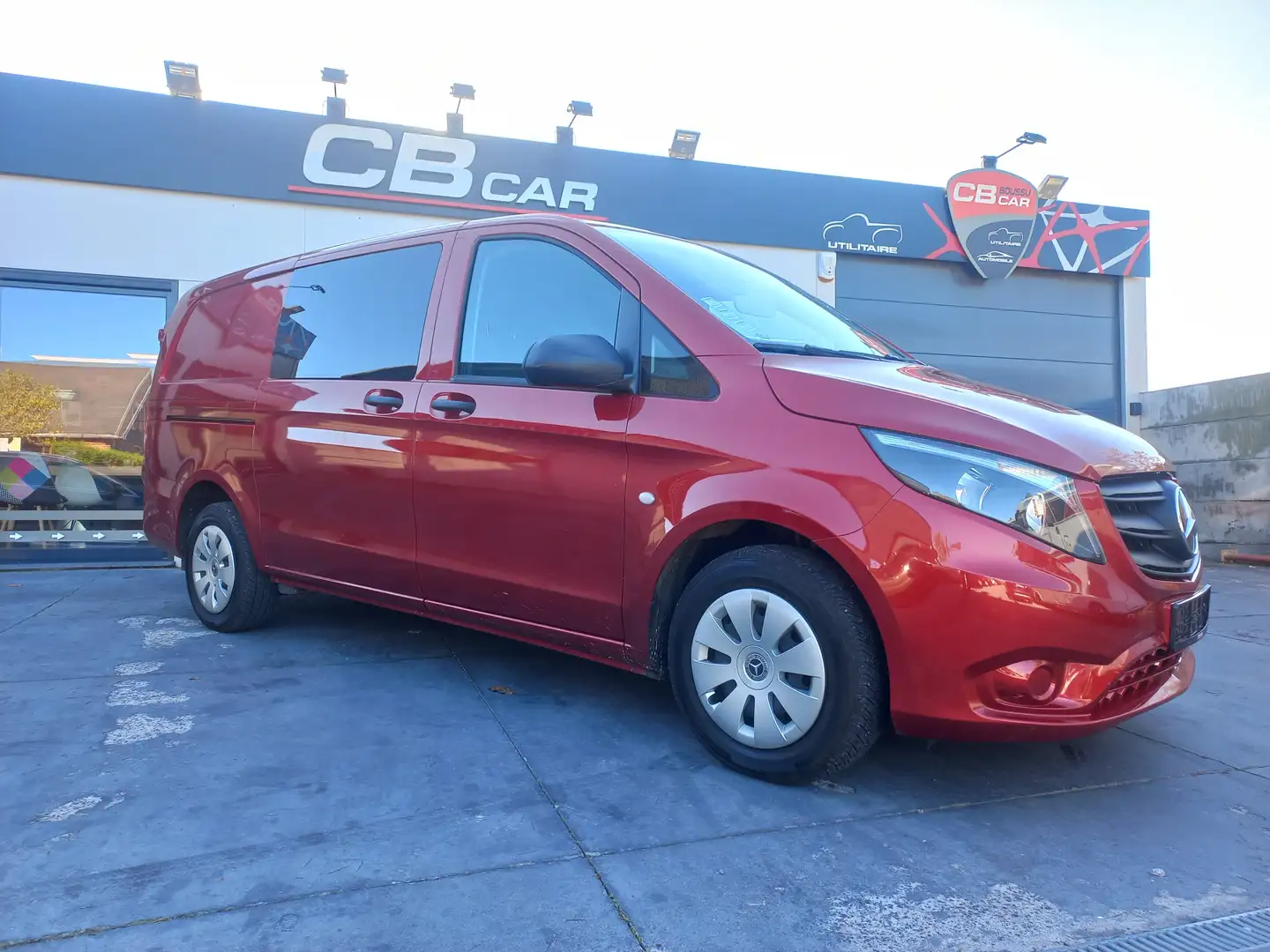 Mercedes-Benz Vito 2.0 BlueTEC EU6d Rouge - 1