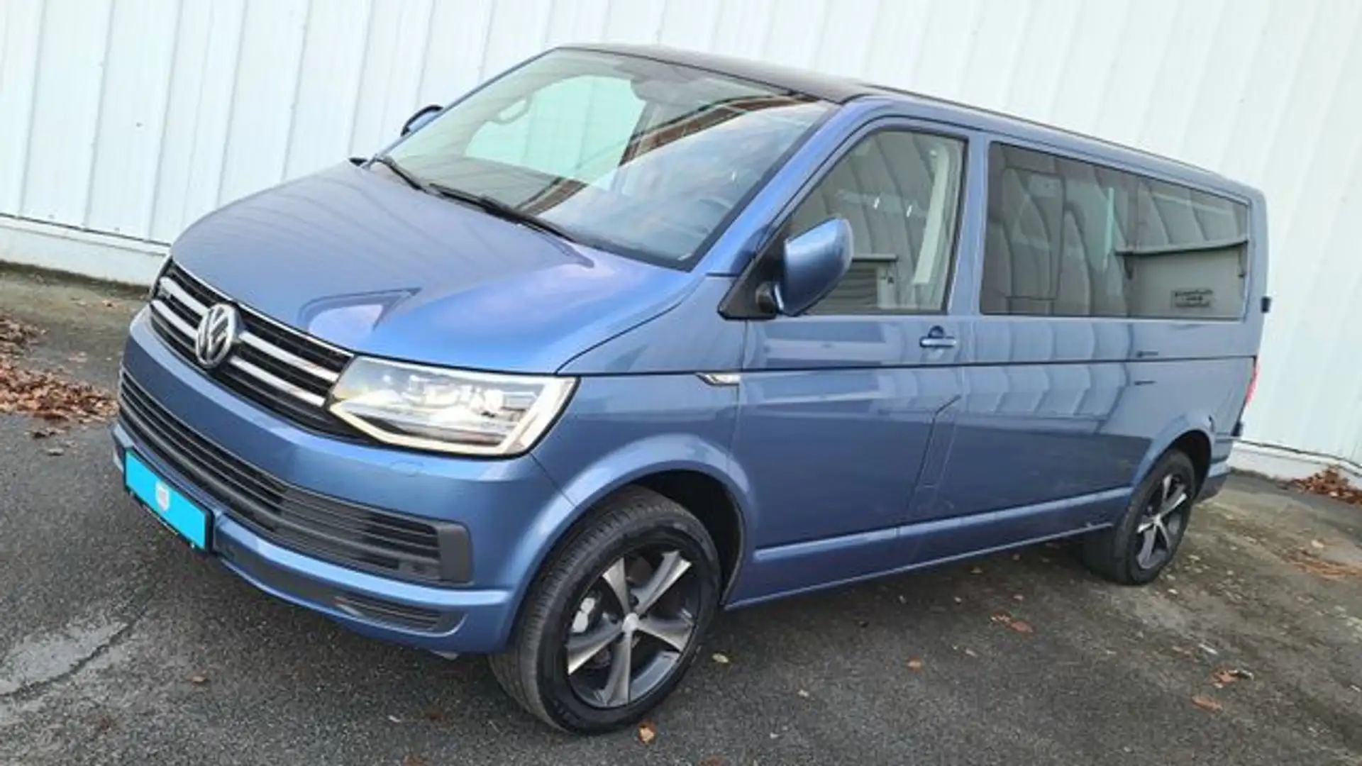Volkswagen T6 Caravelle lang 4x4 FlügelTür LED AHK TAUSCH C Azul - 2