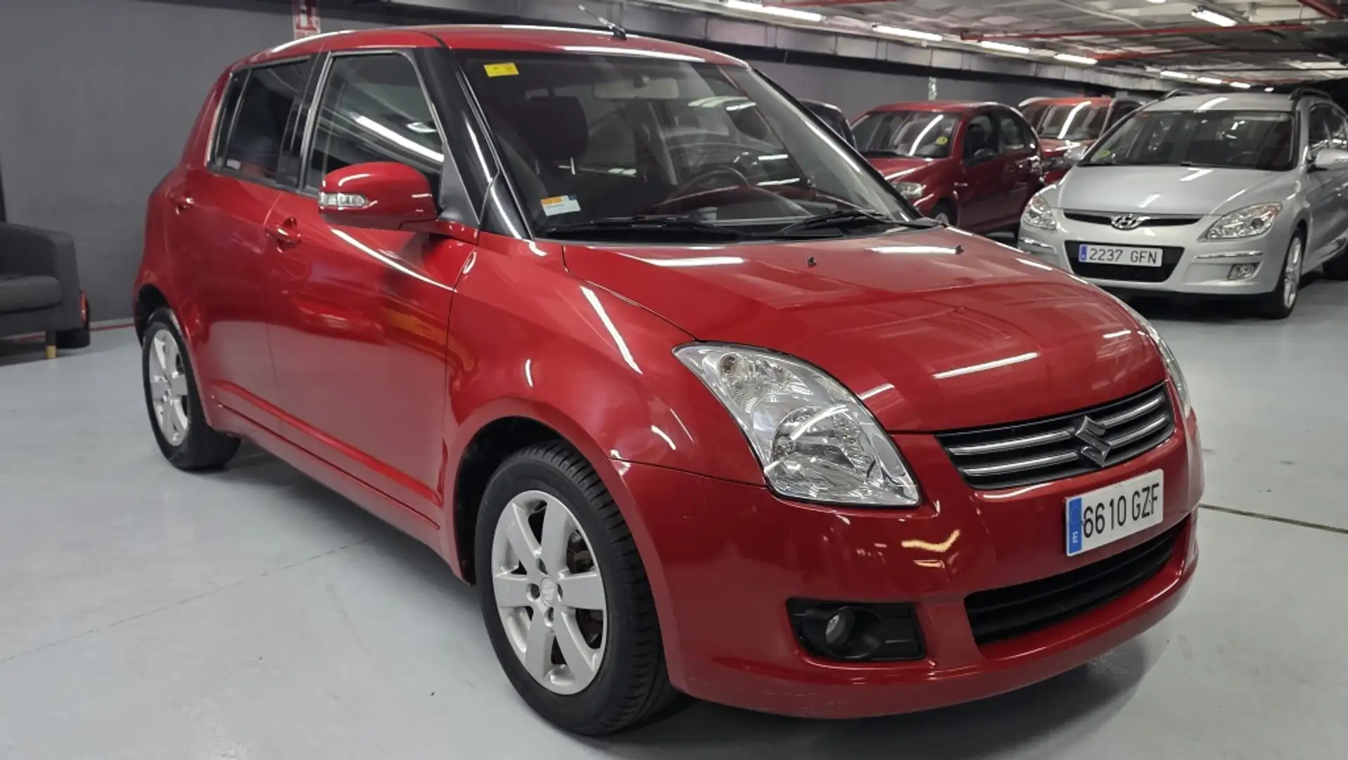 Suzuki Swift 1.3 GL - 2