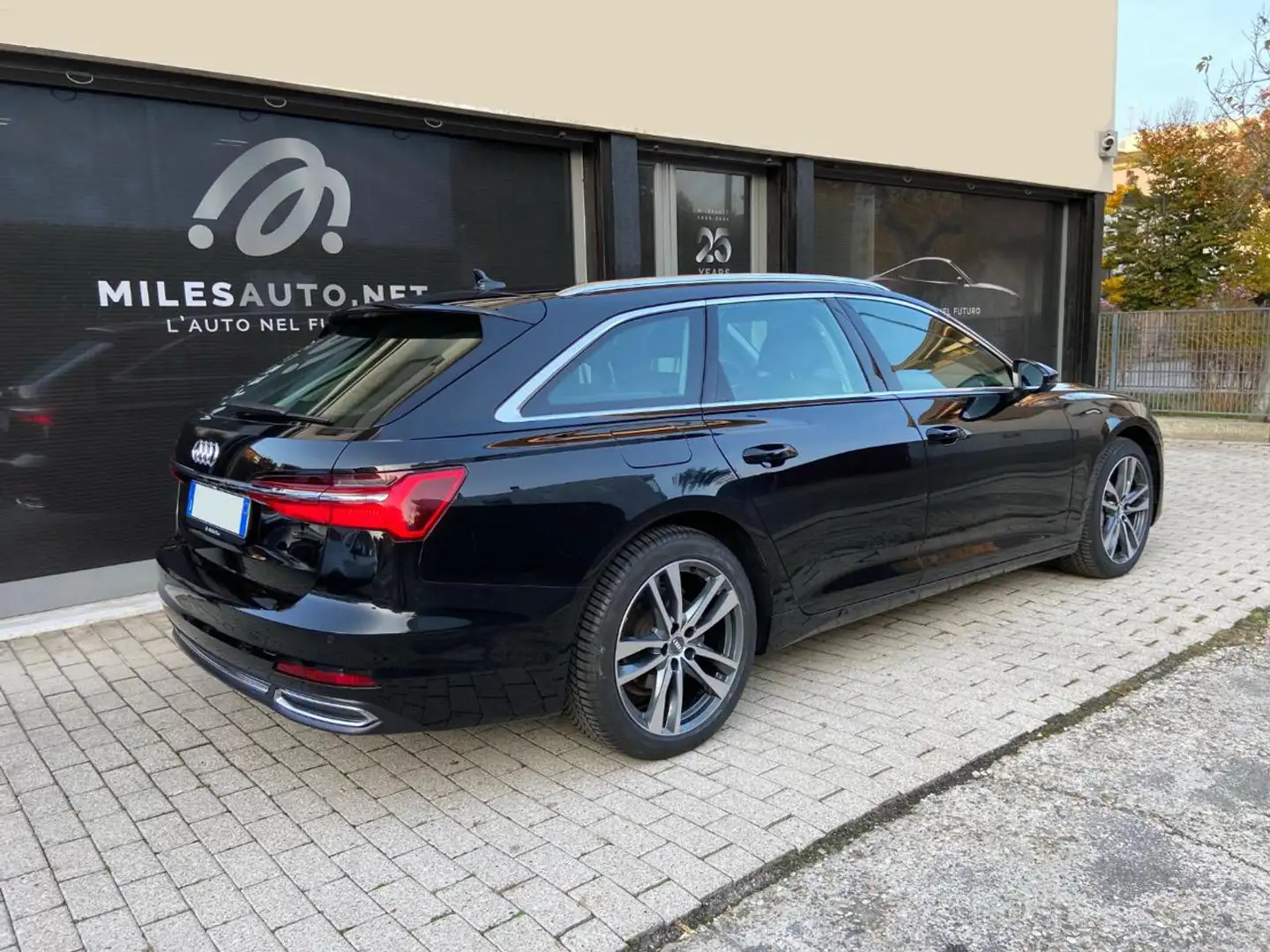 Audi A6 40 2.0 TDI Sport mild hybrid RATA 350 € Schwarz - 2
