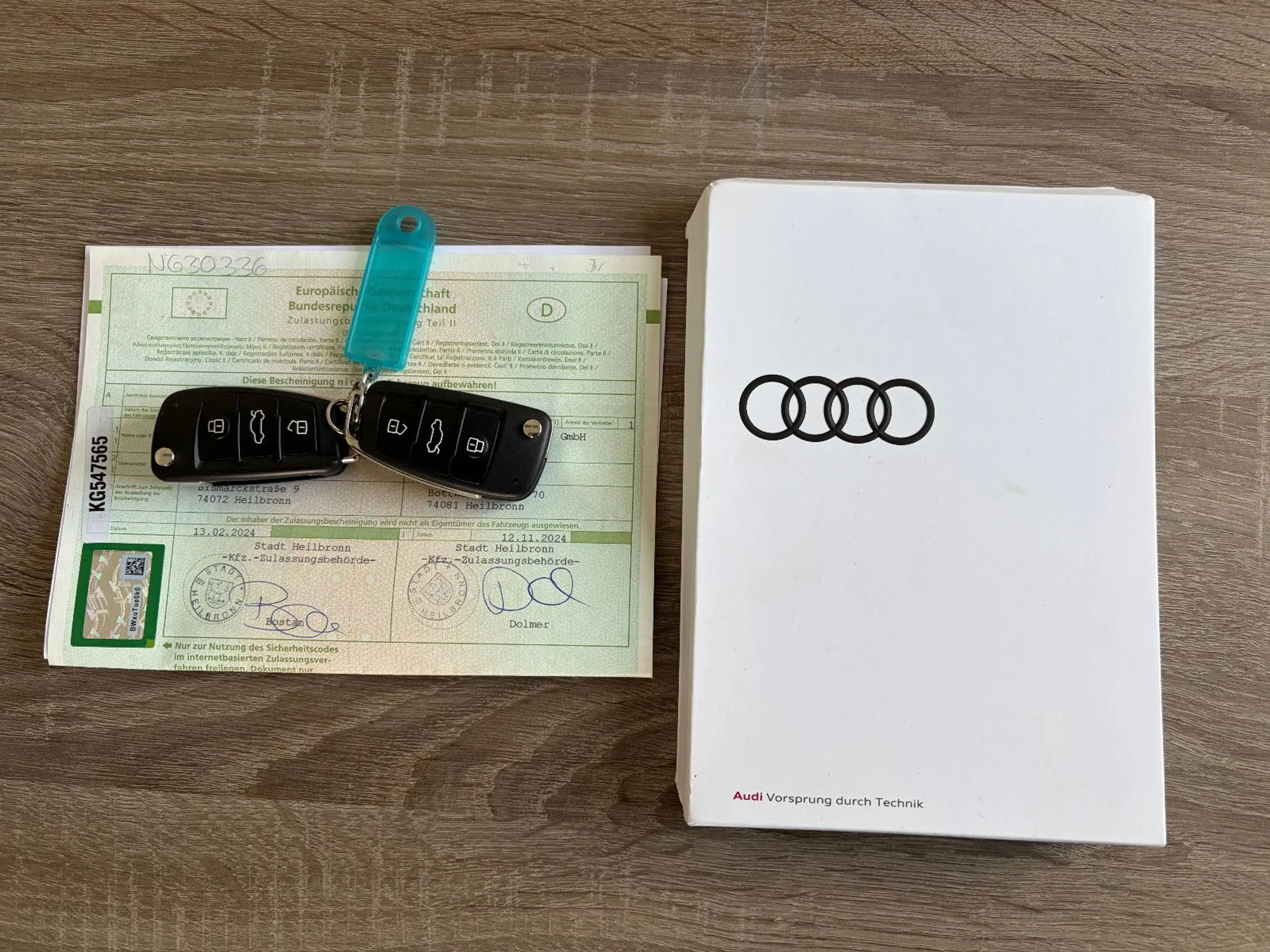 Audi Q3 35 TFSI S-Line Black Paket Pano LED AHK — photo 17