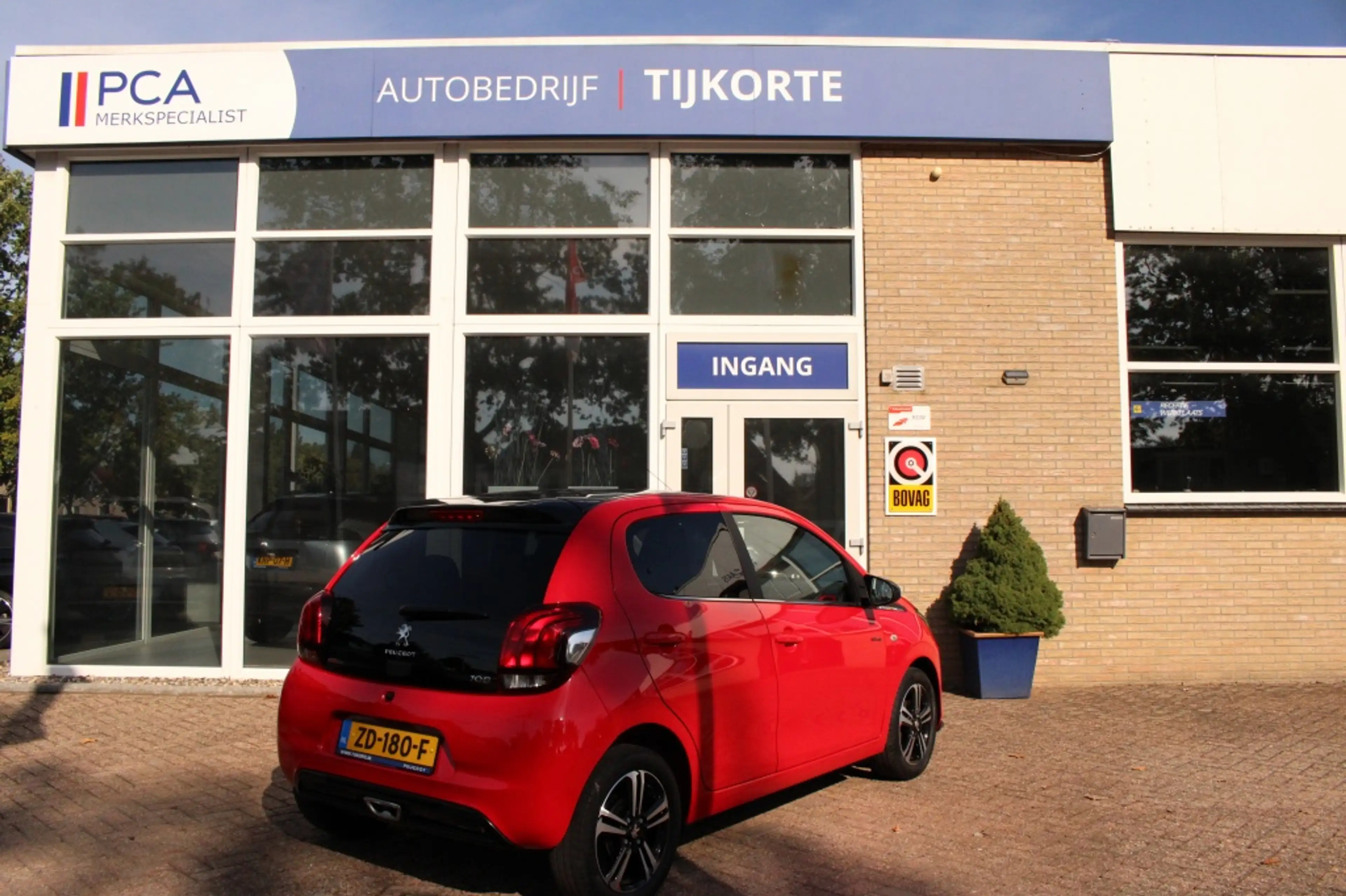 Peugeot 108 1.0 e-VTi GT-Line — photo 8