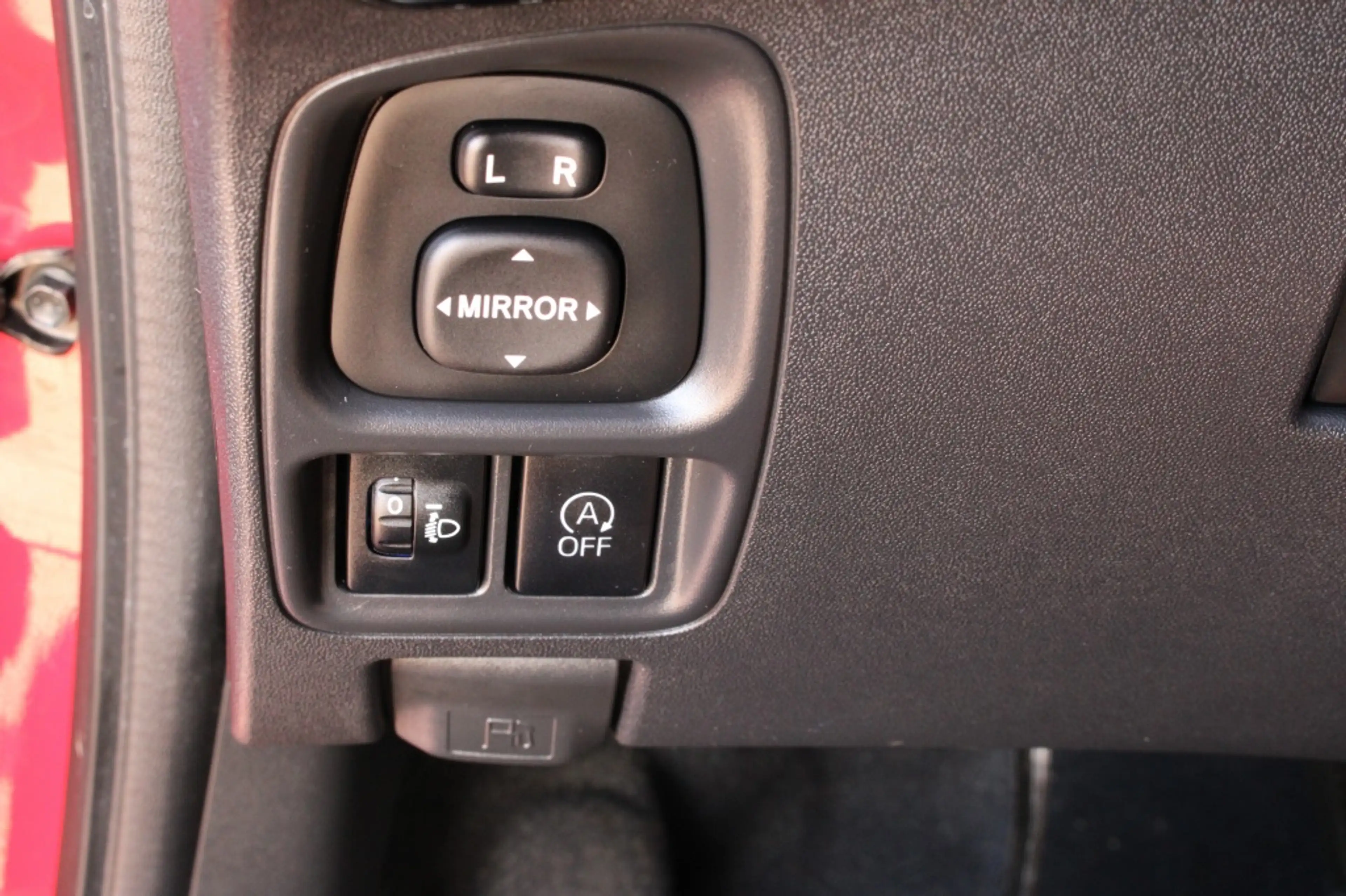 Peugeot 108 1.0 e-VTi GT-Line — photo 23