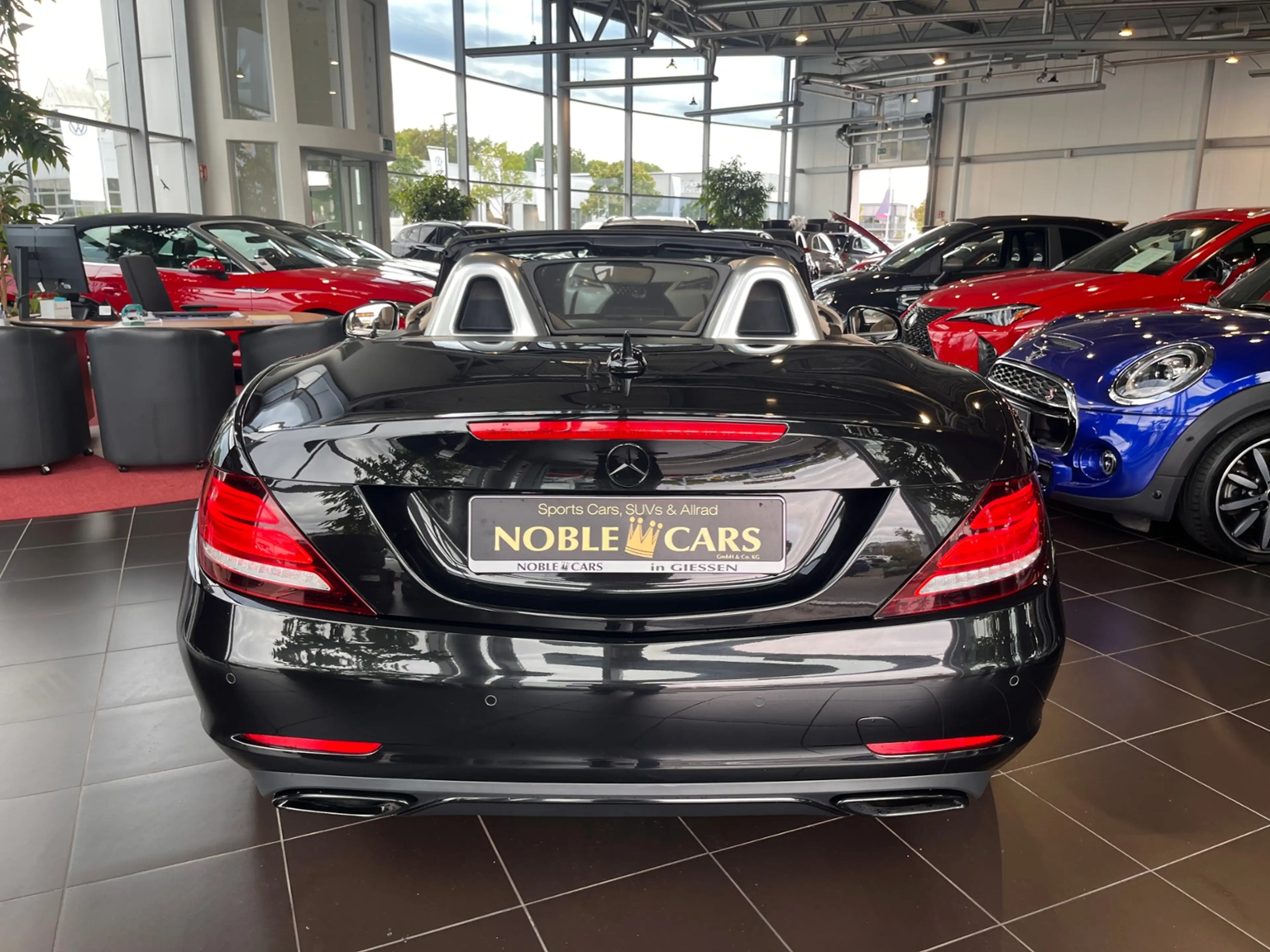 Mercedes-Benz SLC 300 KLIMA NAV SHZ LEDER BEIGE — photo 6