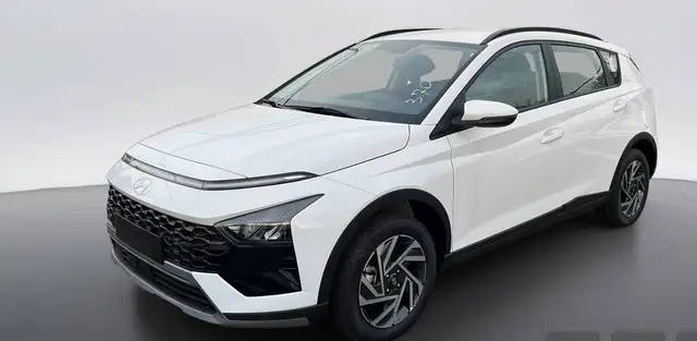 2025 Hyundai Bayon in White for sale