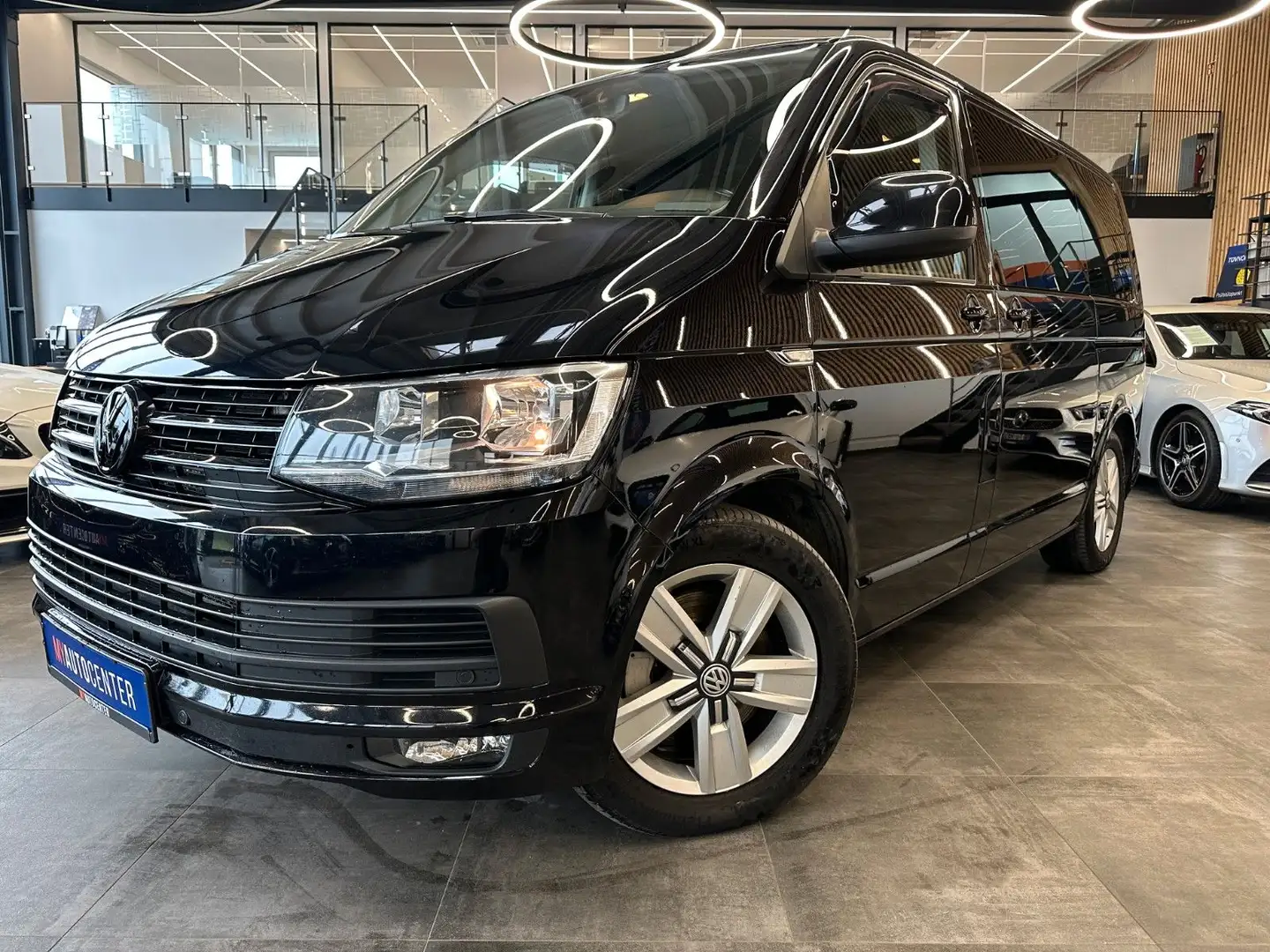 Volkswagen T6 Multivan Comfortline 4Motion *WLAN*Klima*Navi Schwarz - 1