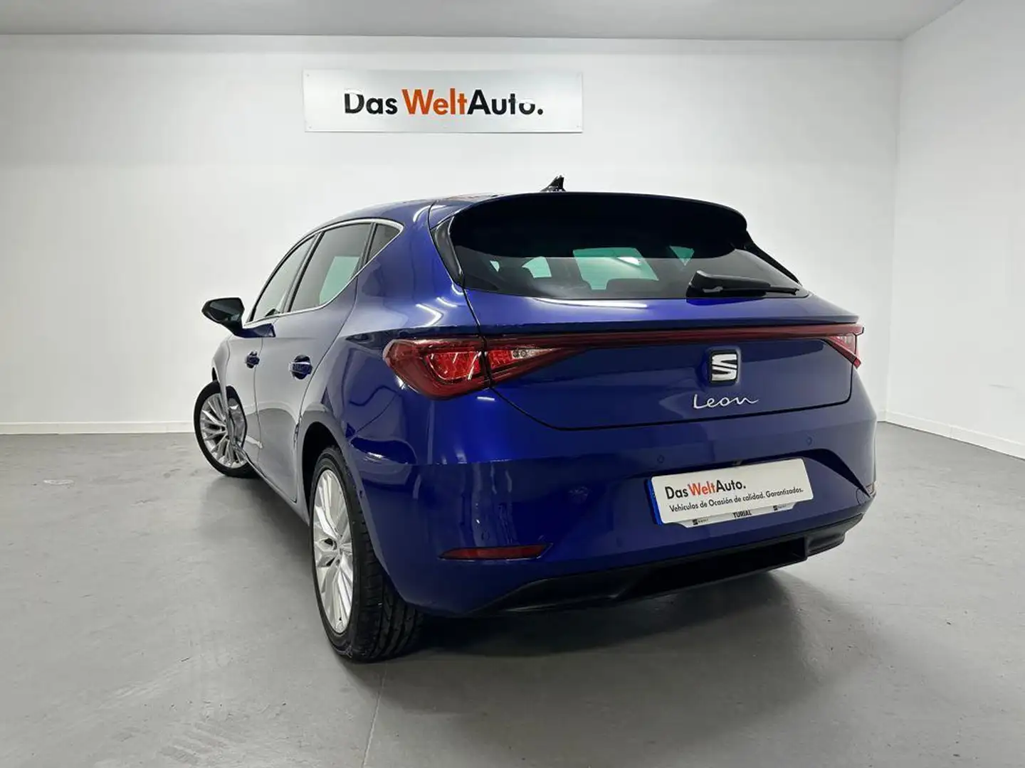 SEAT Leon 1.0 eTSI S&S Xcellence DSG-7 110 Bleu - 2