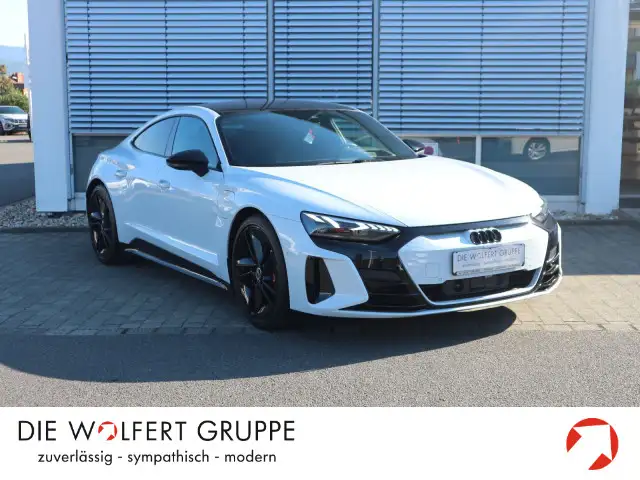 Audi e-tron GT *0,5%*MATRIX*B&O*PANO*ACC