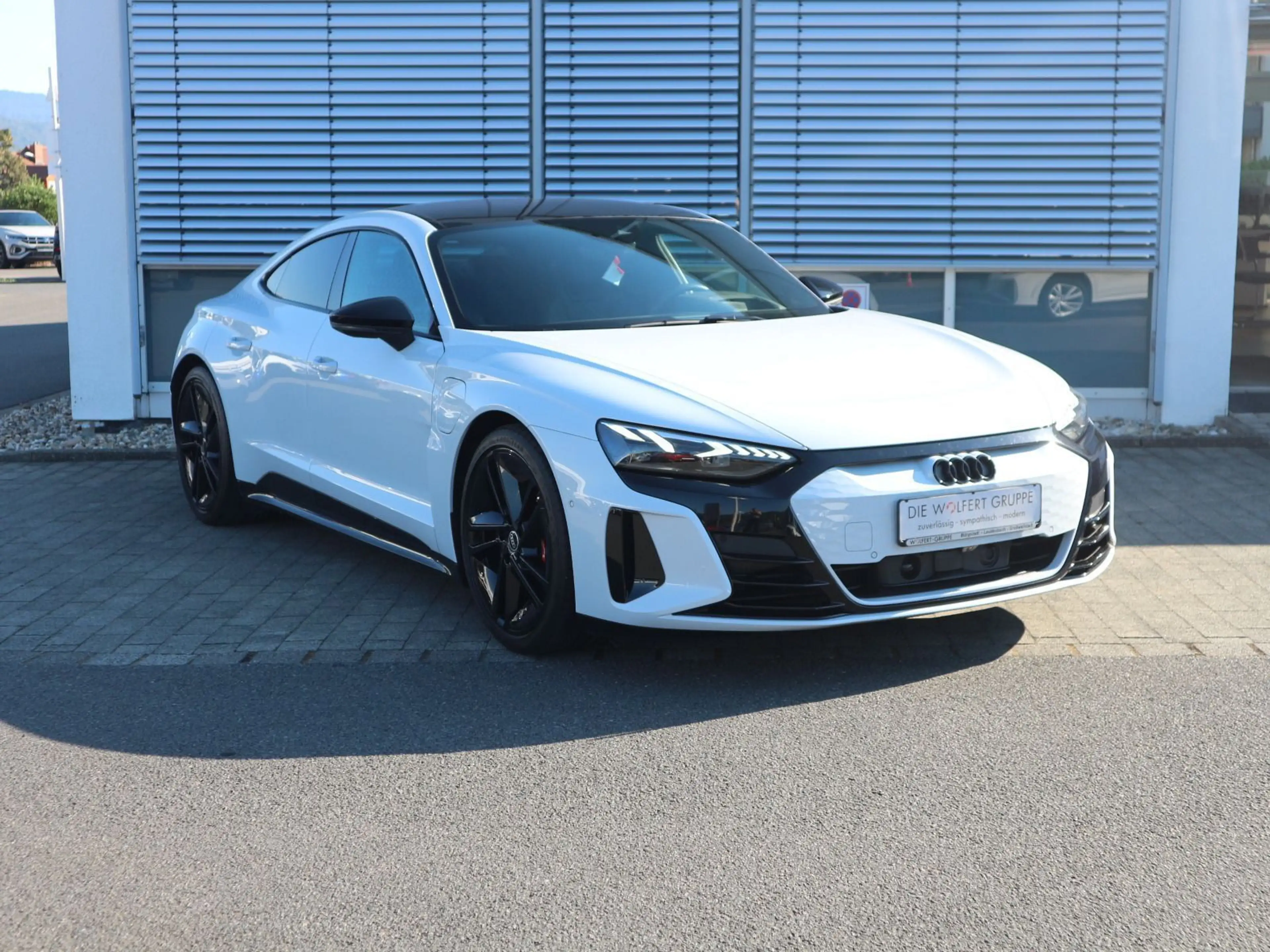 Audi e-tron GT e-tron gt 0,5%*MATRIX*B&O*PANO*ACC — photo 2