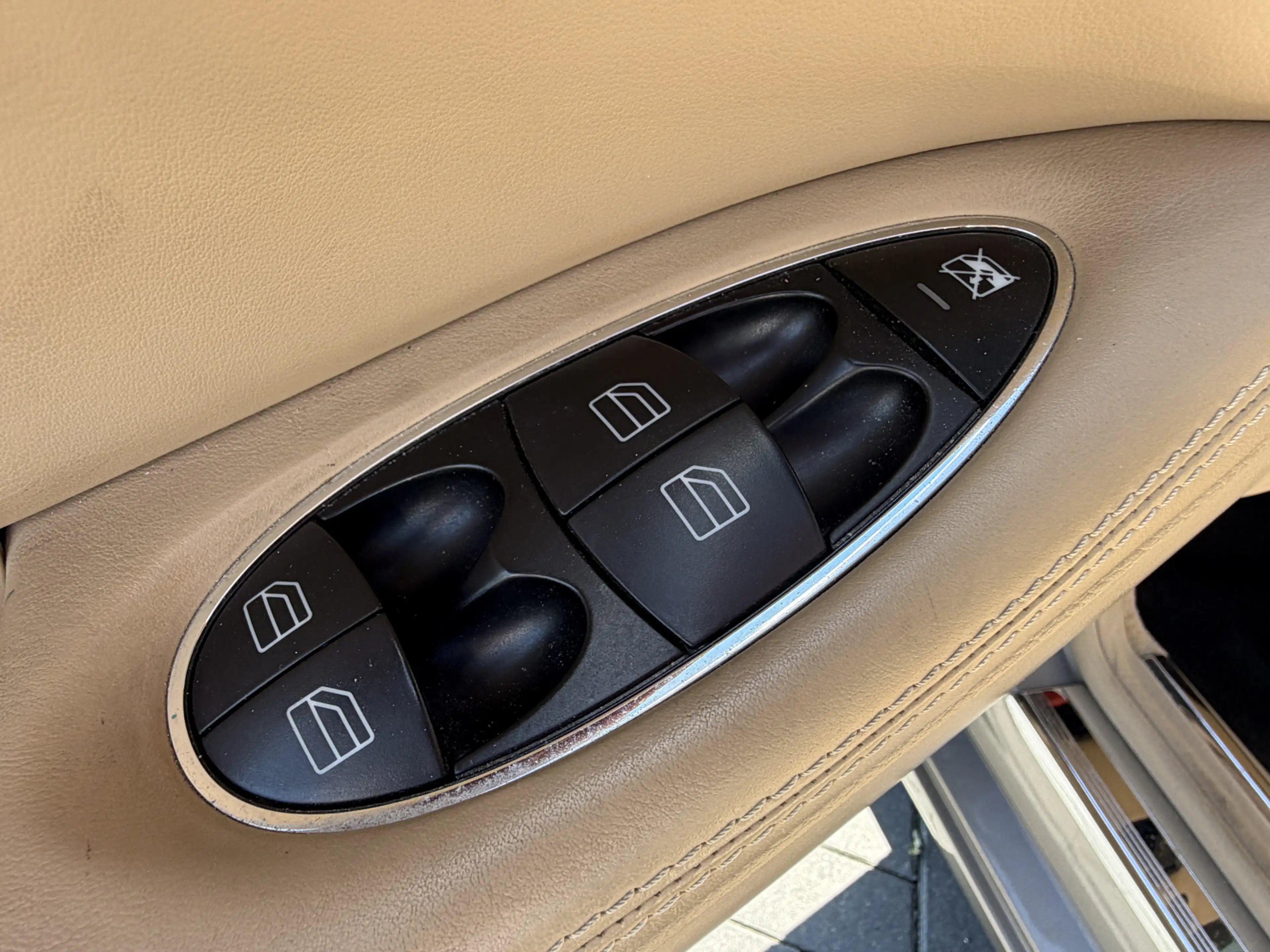 Mercedes-Benz CLS 350 CGI Prestige Luchtvering | Geventileerde stoelen | — photo 33