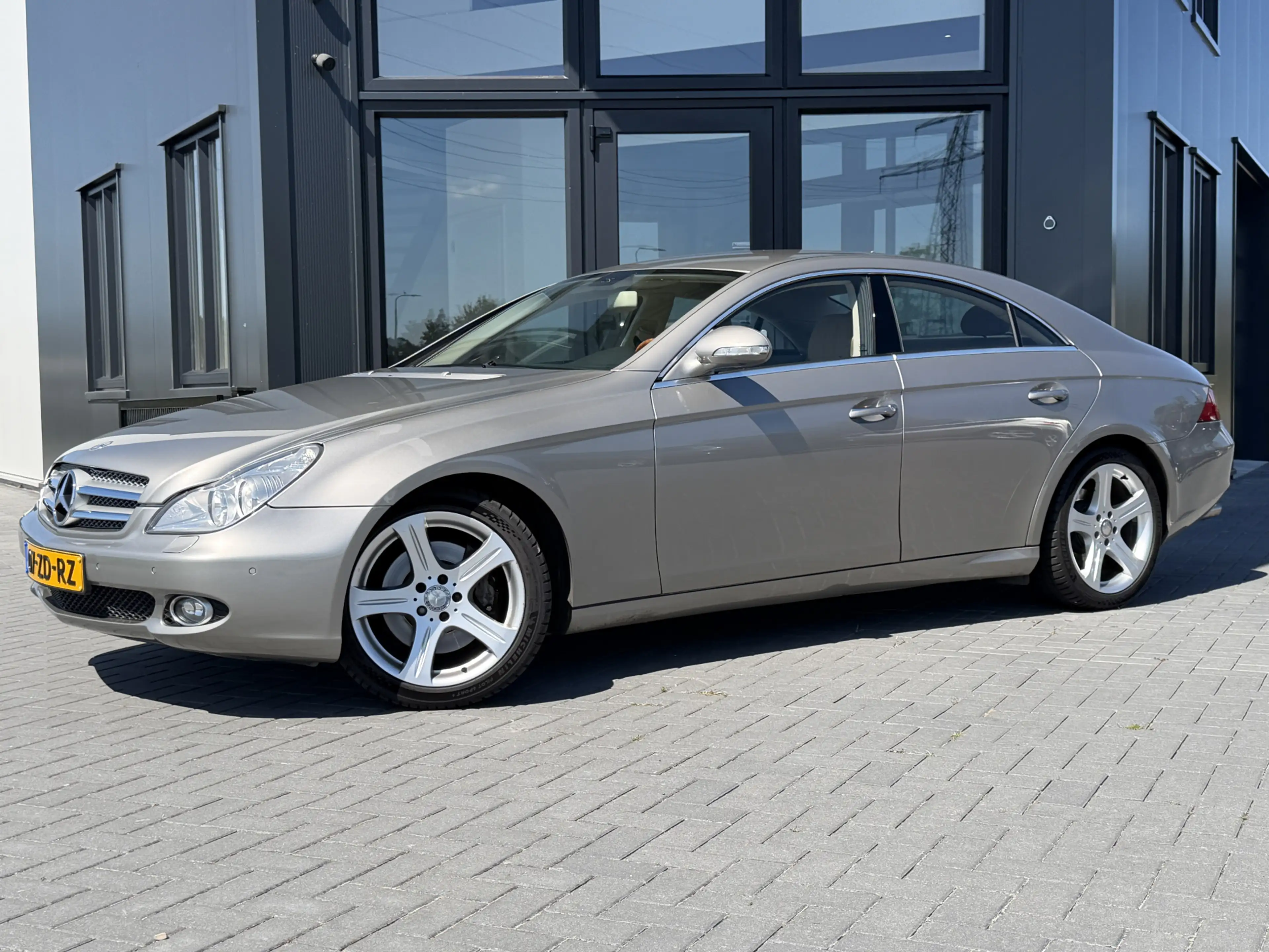 Mercedes-Benz CLS 350 CGI Prestige Luchtvering | Geventileerde stoelen |