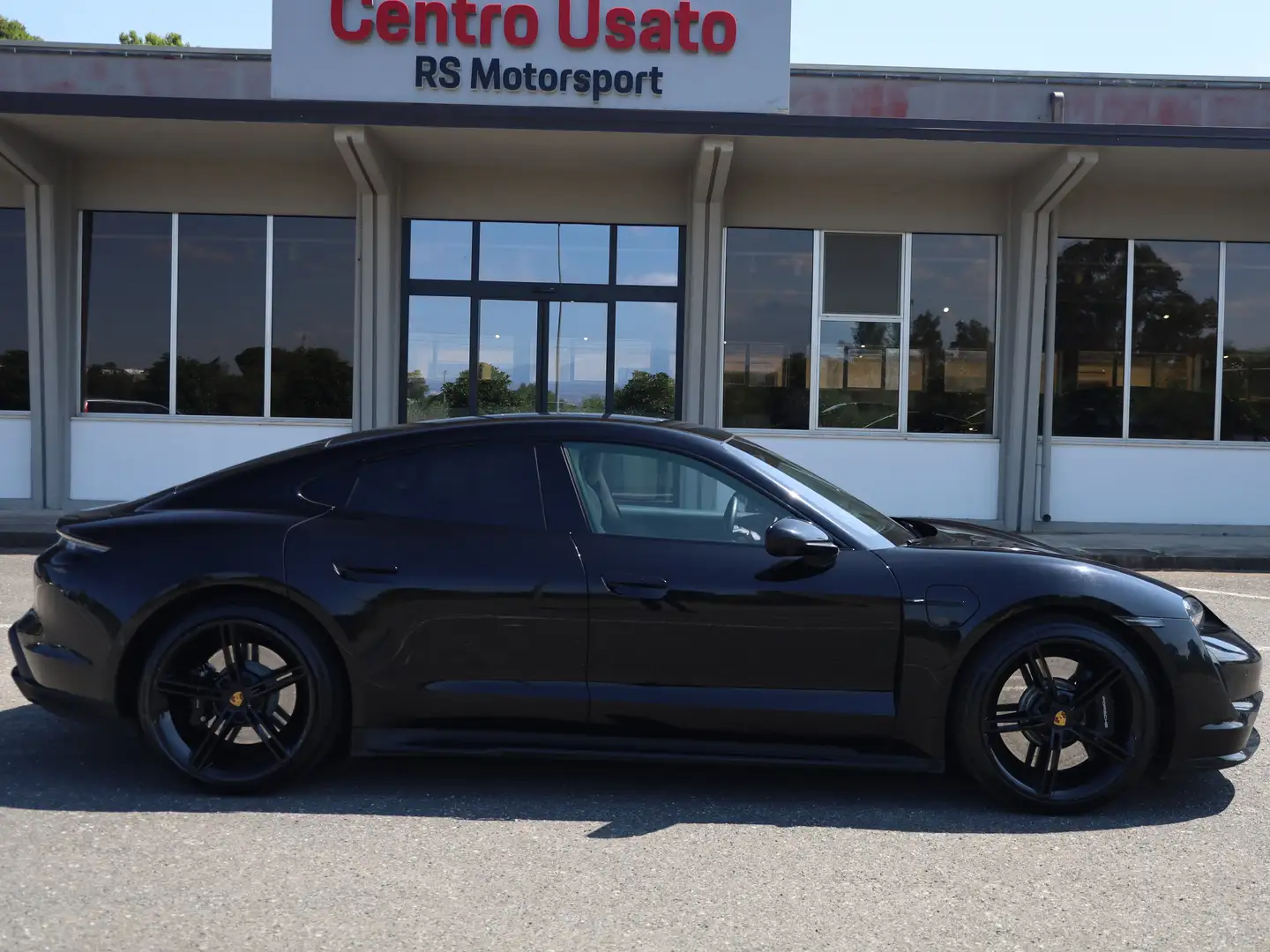 Porsche Taycan Taycan Turbo - 1