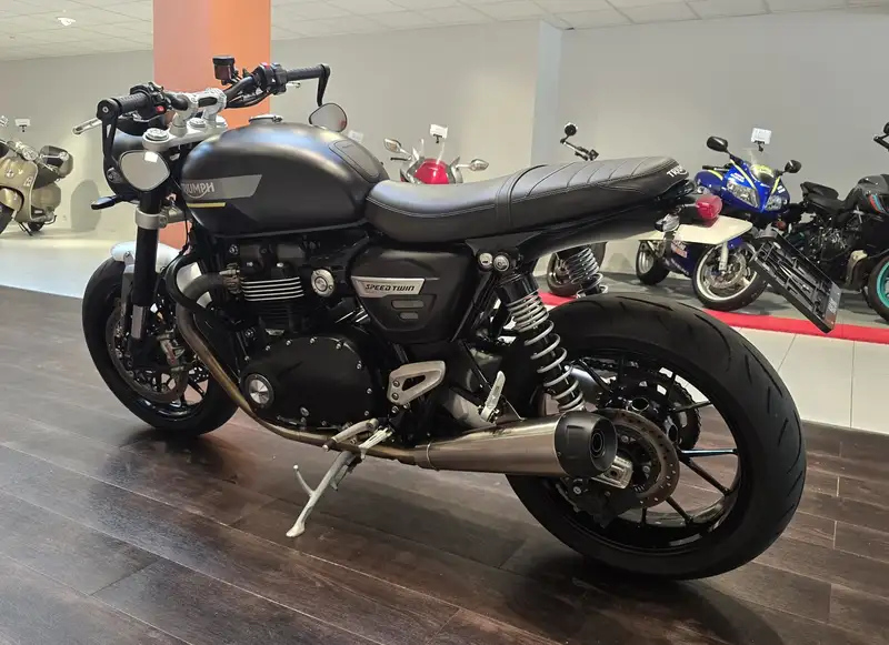 Triumph Speed Twin - foto 5