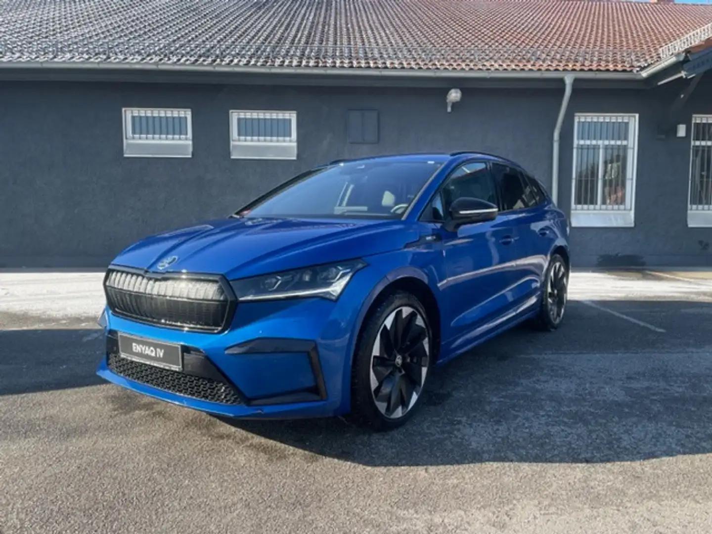 Skoda Enyaq iV 80X Sportline 4x4+NAVI+CANTON+360GRAD+HEADUP Blau - 2