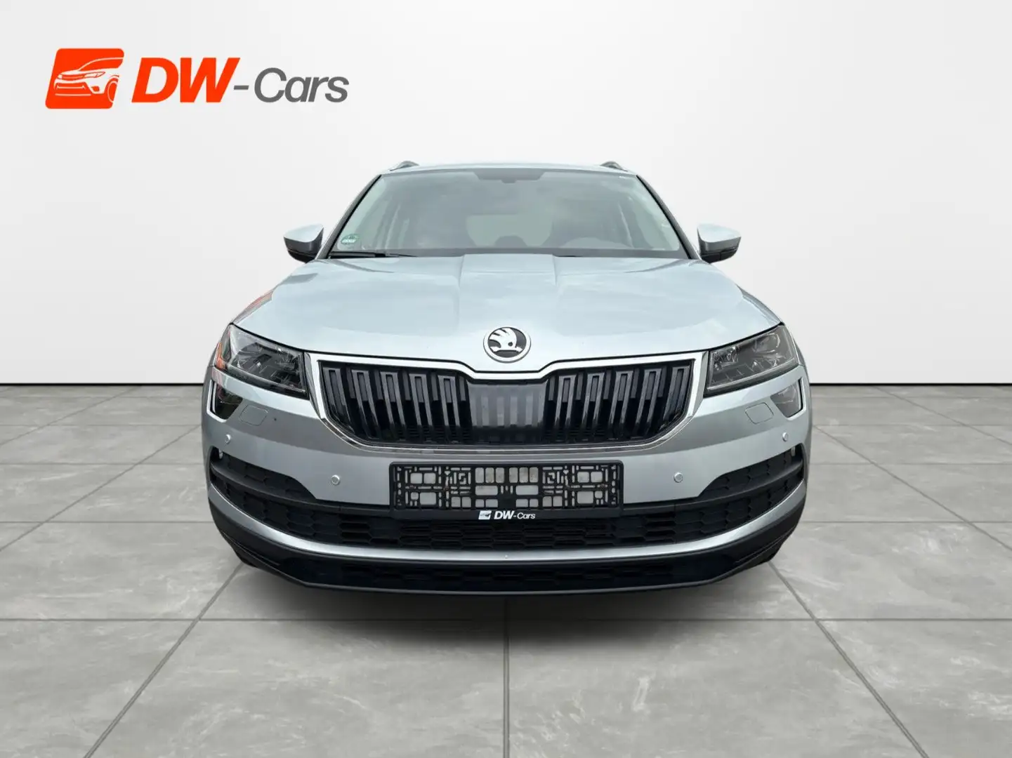 Skoda Karoq 1.5 TSI Style DSG LED Navigation Silber - 2