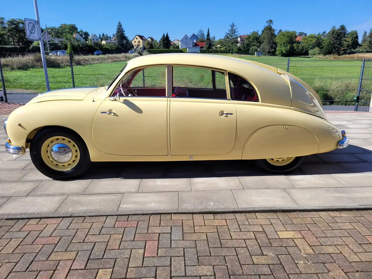Tatra T600, foto 6